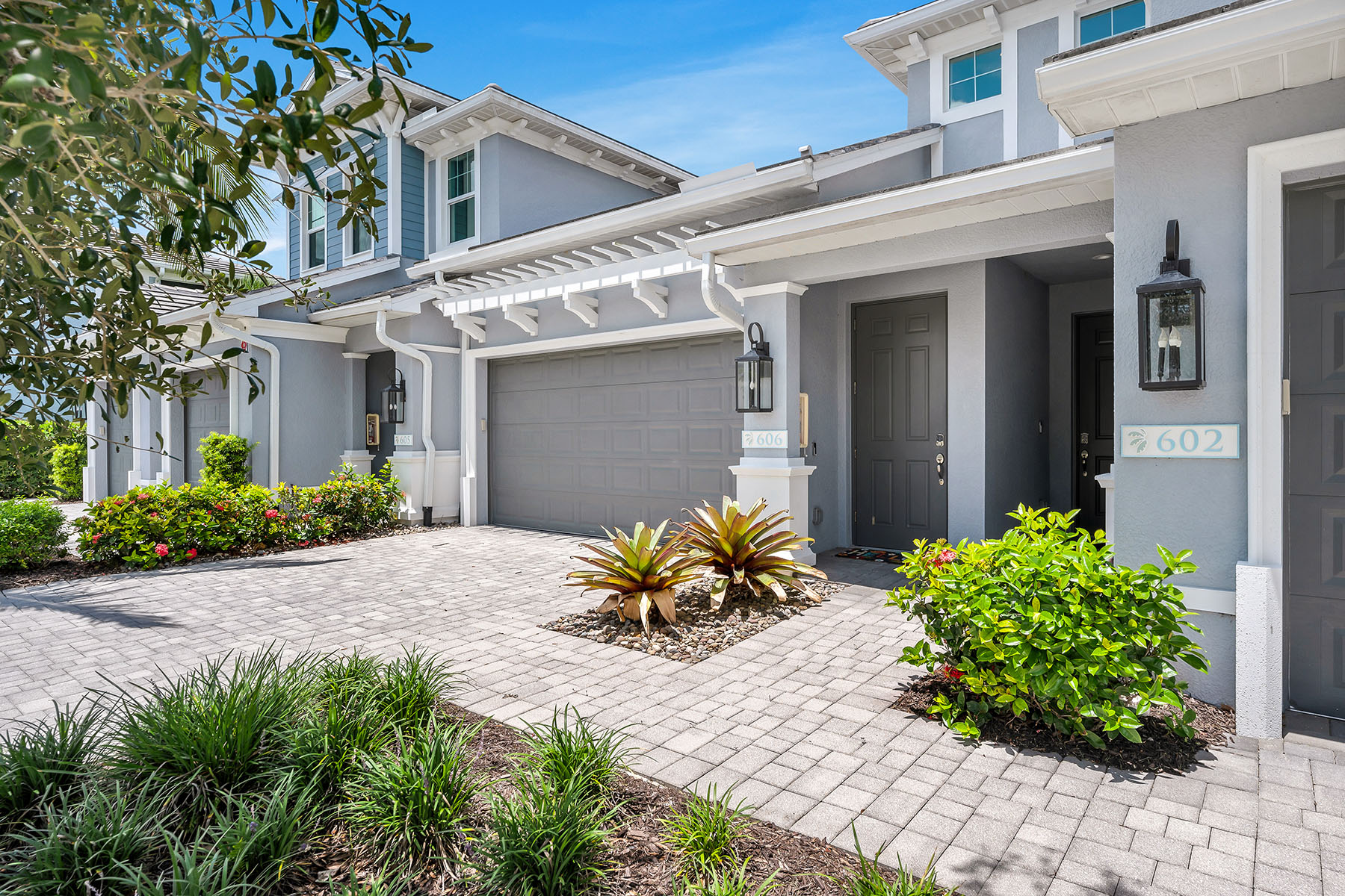 2543 Seychelles Drive , 606