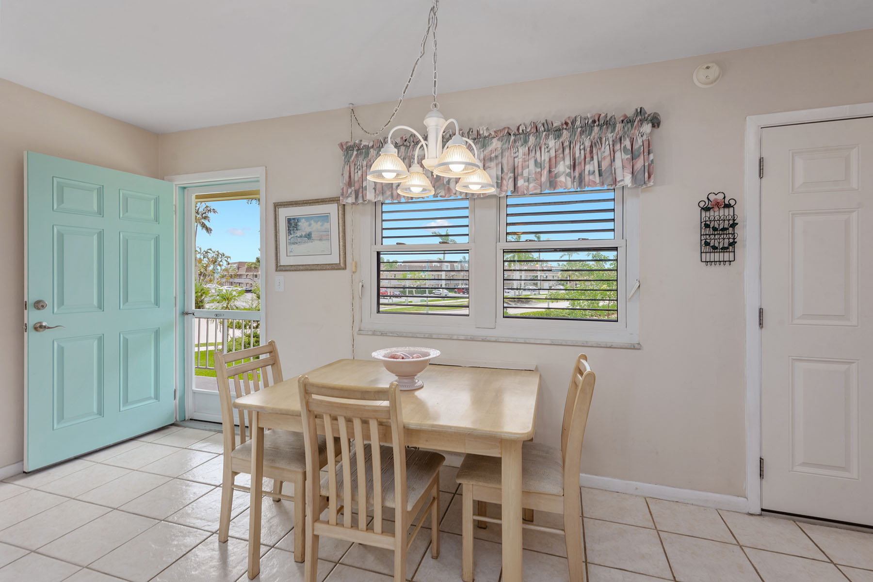 130 N Collier Boulevard , C7
