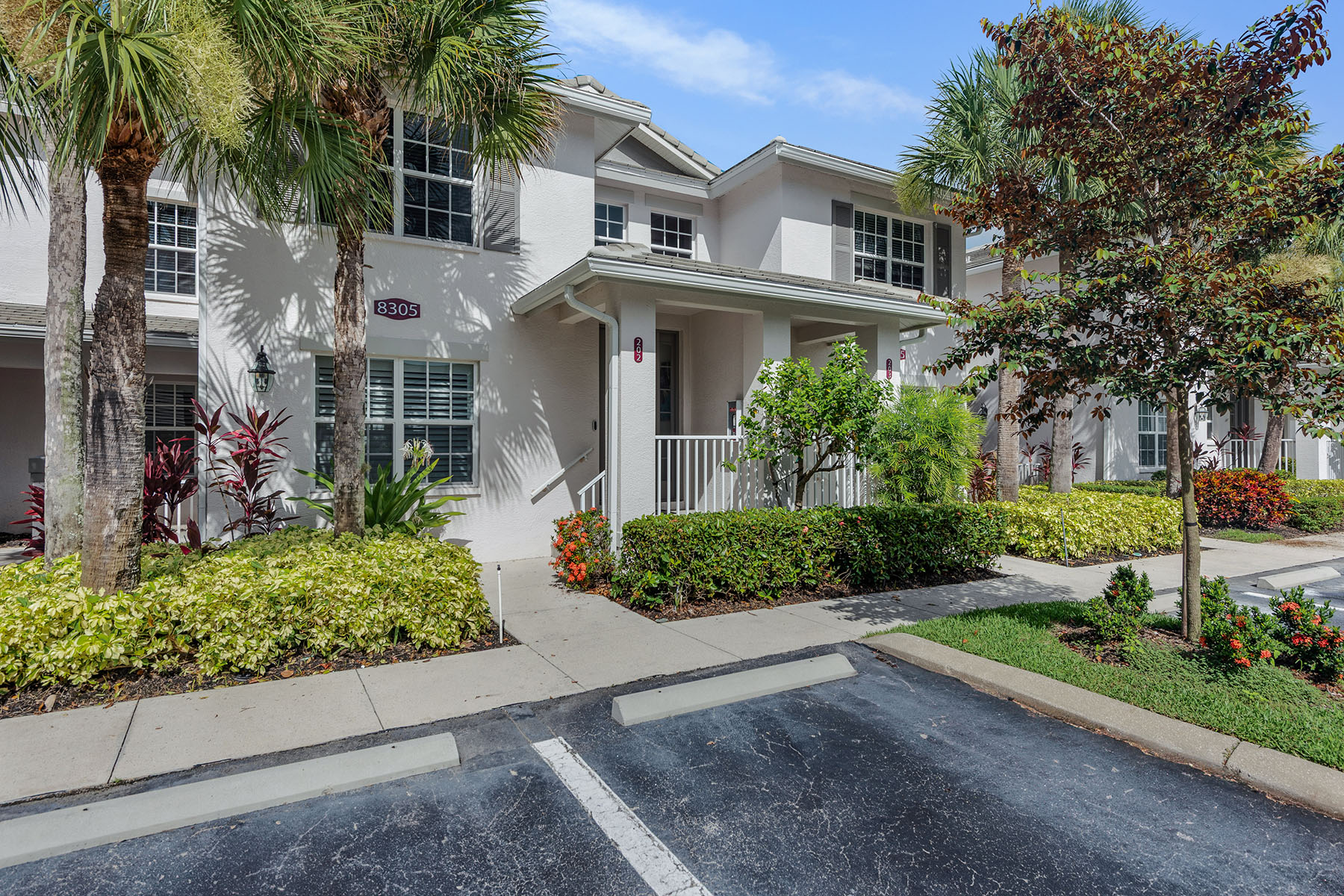 8305 Whisper Trace Way , 202