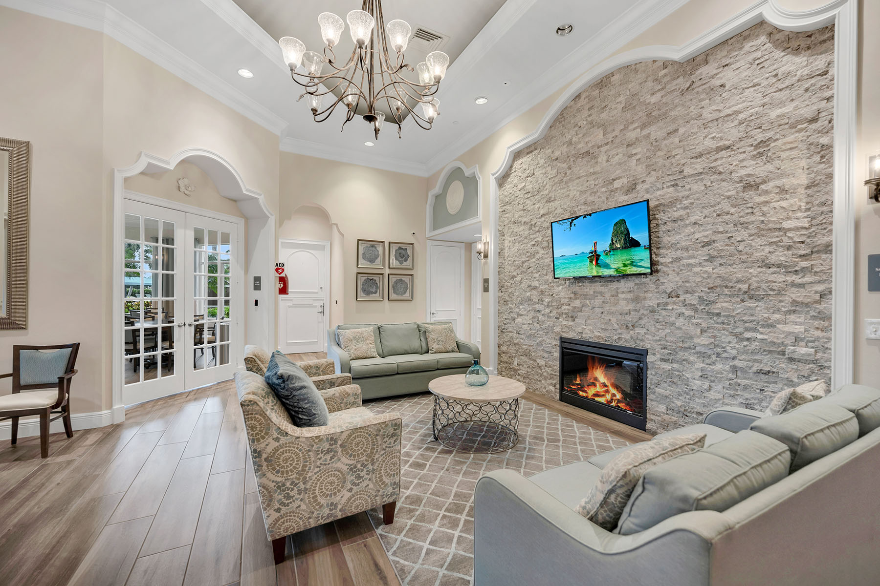 1293 Barrigona Court
