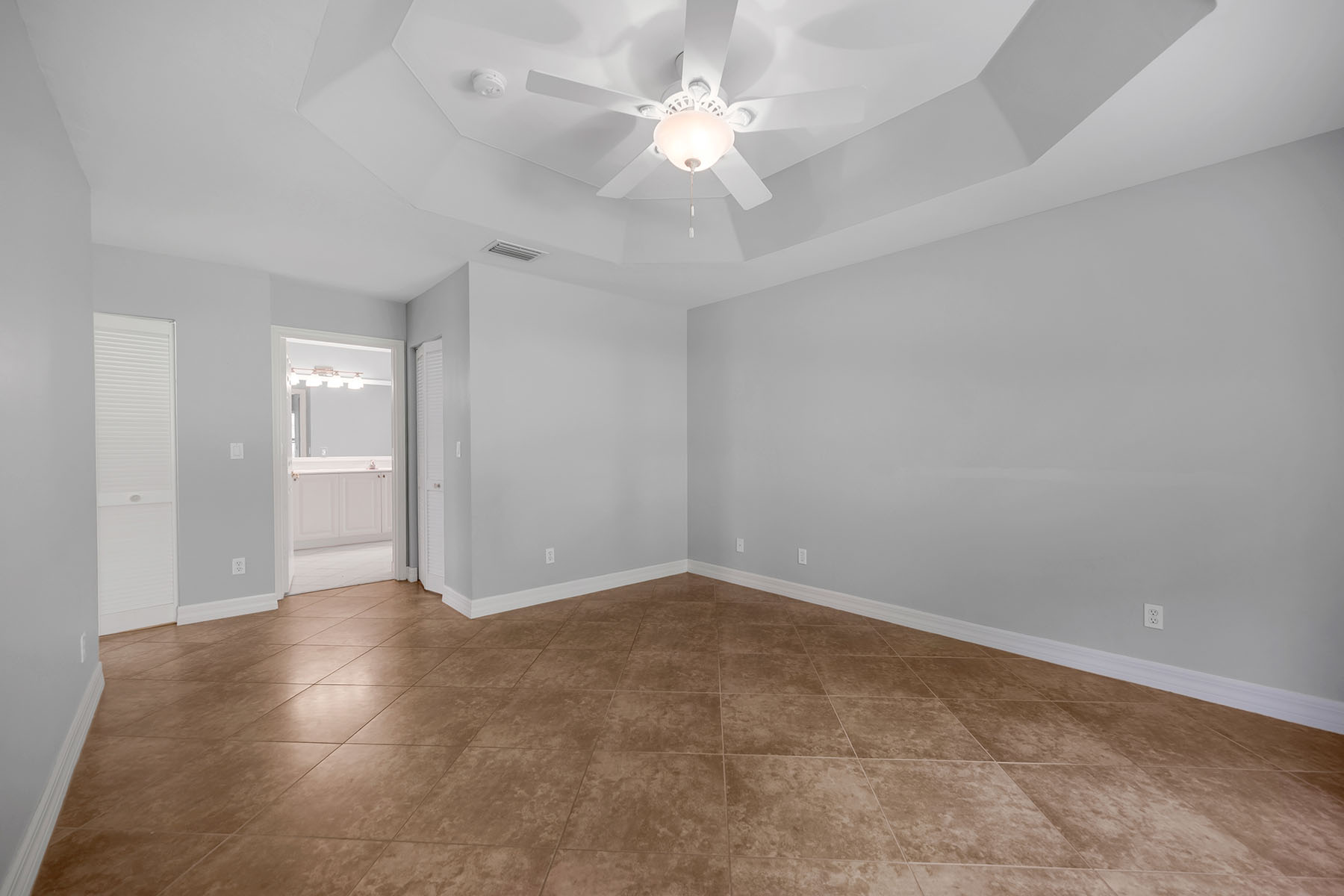 1293 Barrigona Court