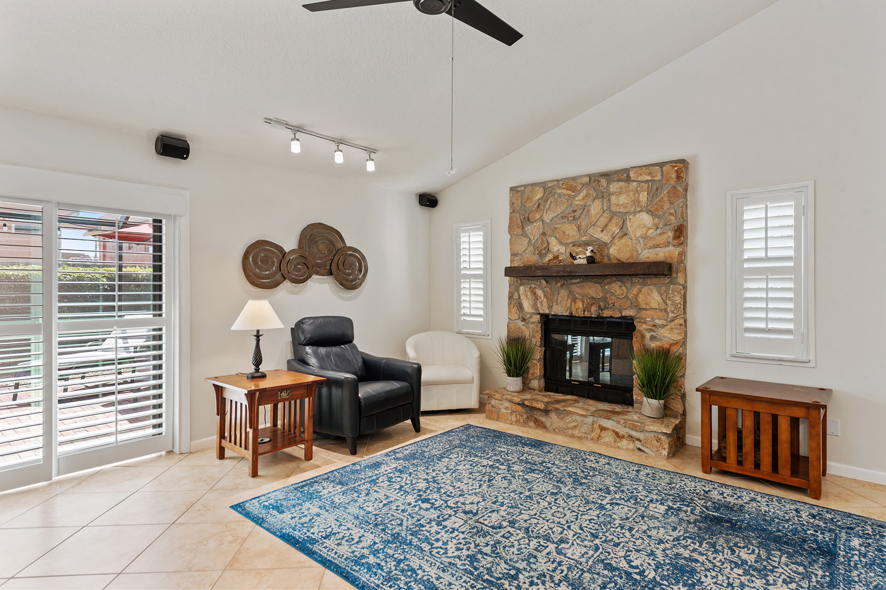 4980 Napoli Drive