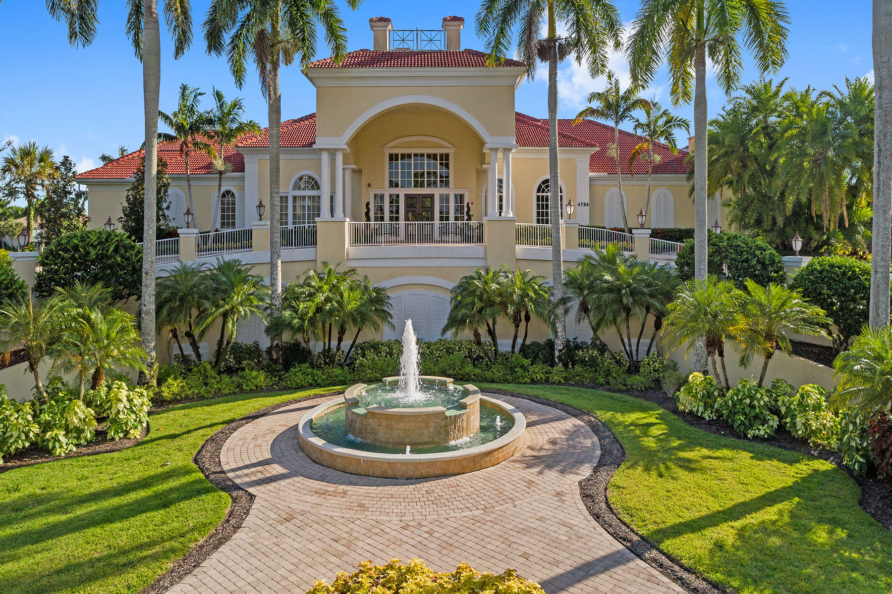 4710 Shinnecock Hills Court , 202