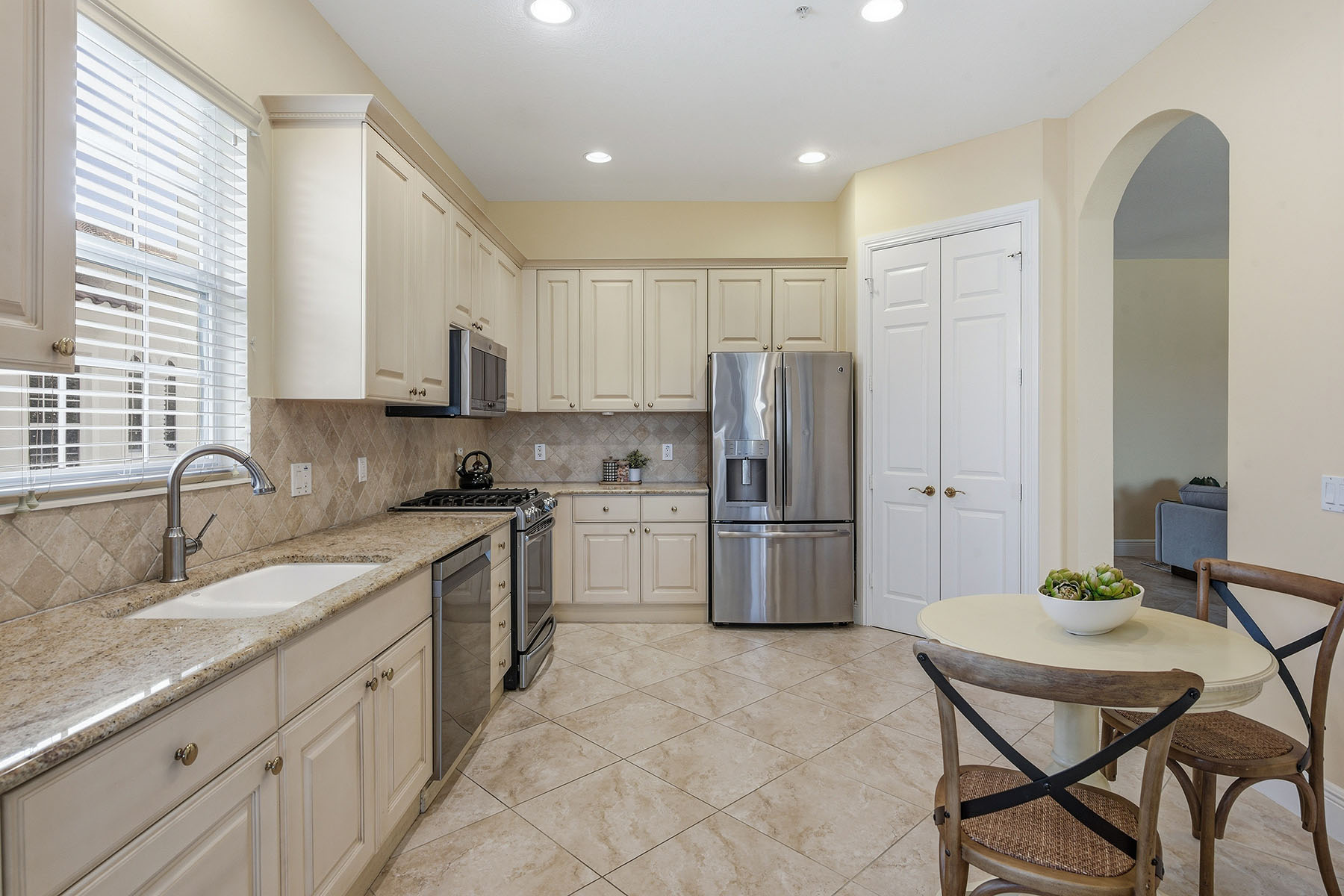 9106 Cascada Way , 202
