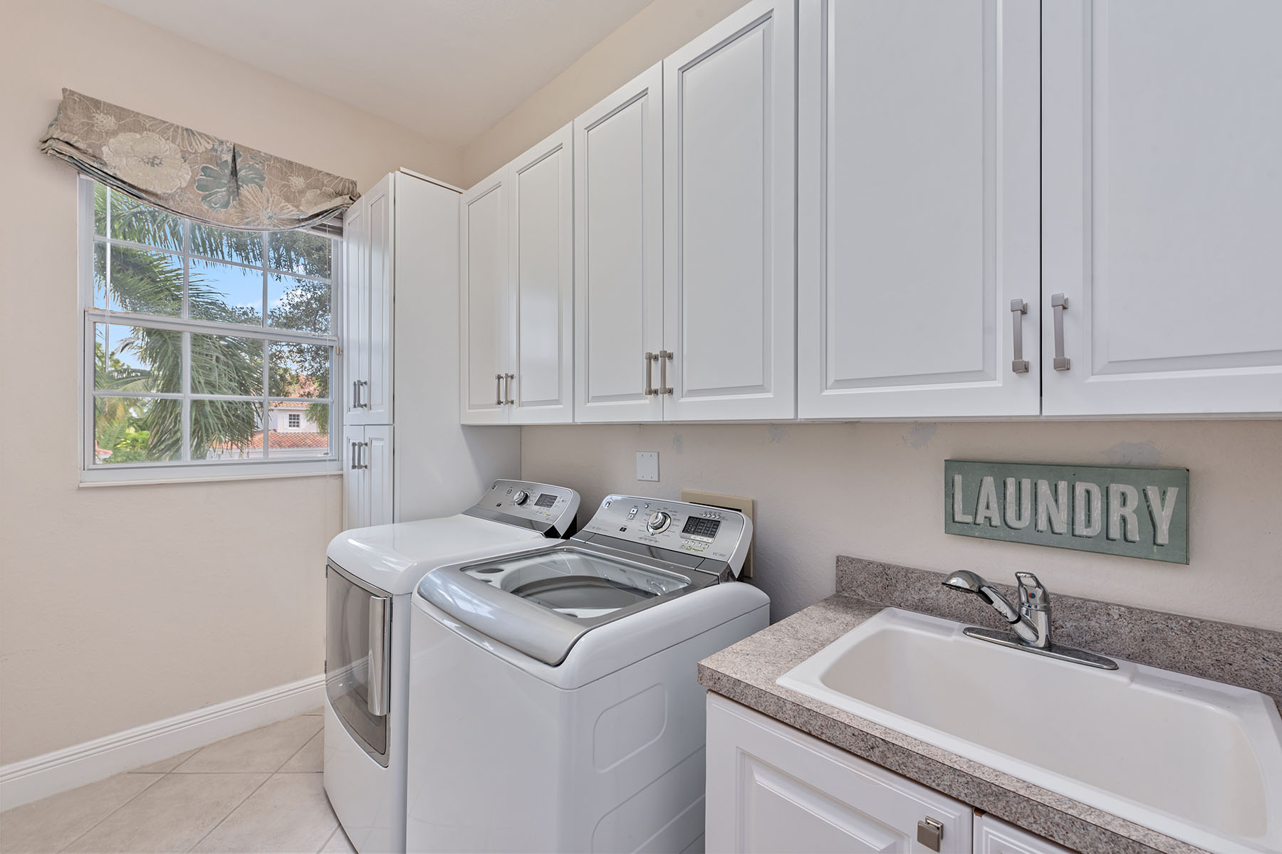 9110 Cascada Way , 201