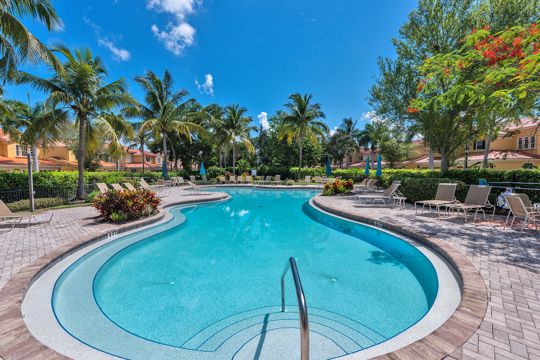 9110 Cascada Way , 201