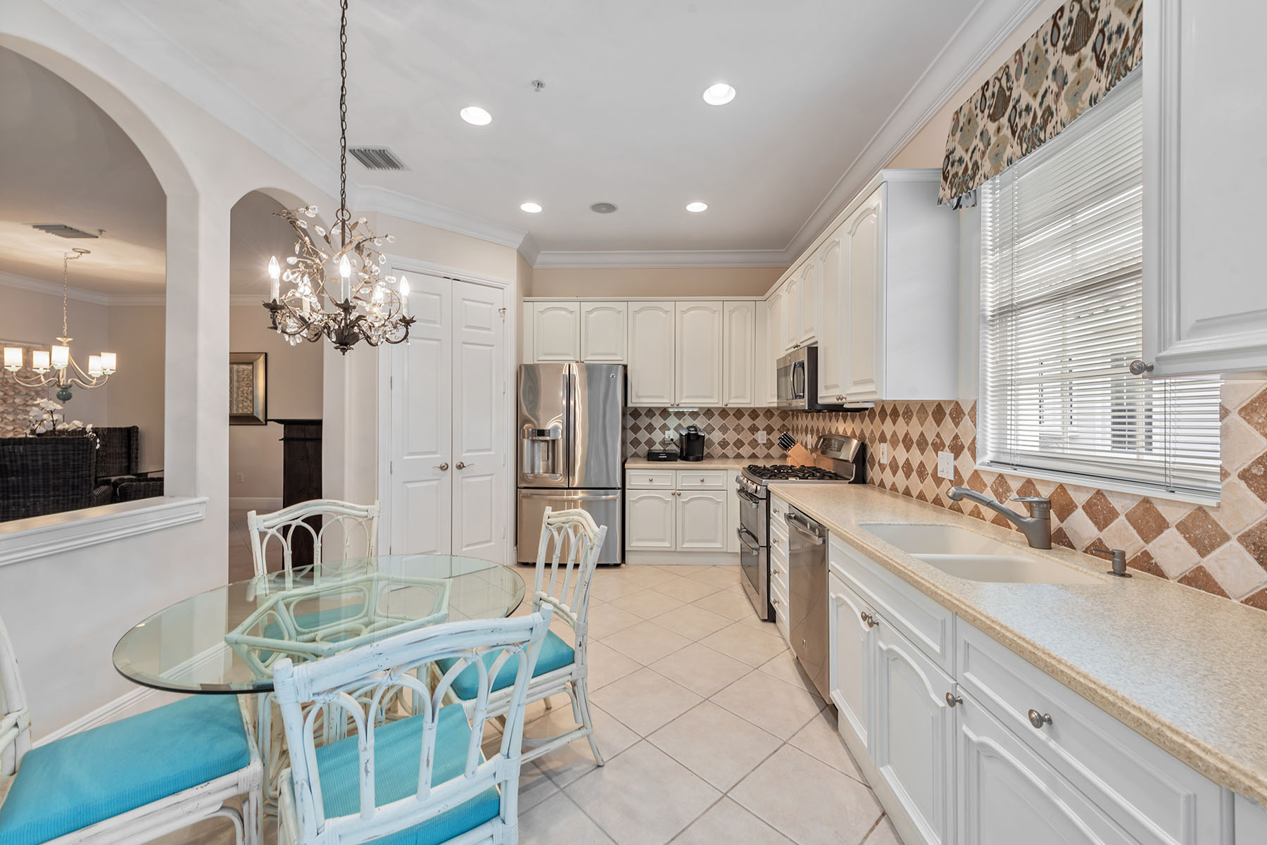 9110 Cascada Way , 201