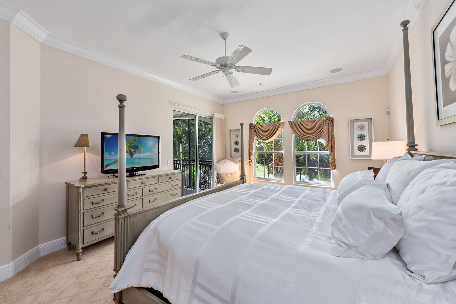 9110 Cascada Way , 201
