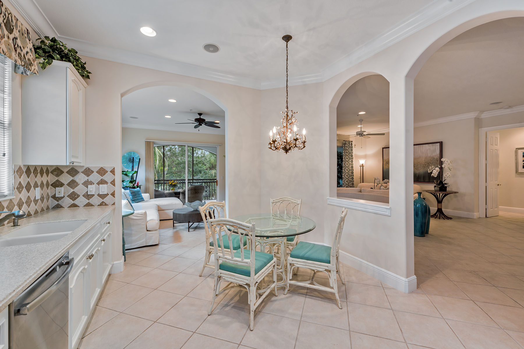 9110 Cascada Way , 201