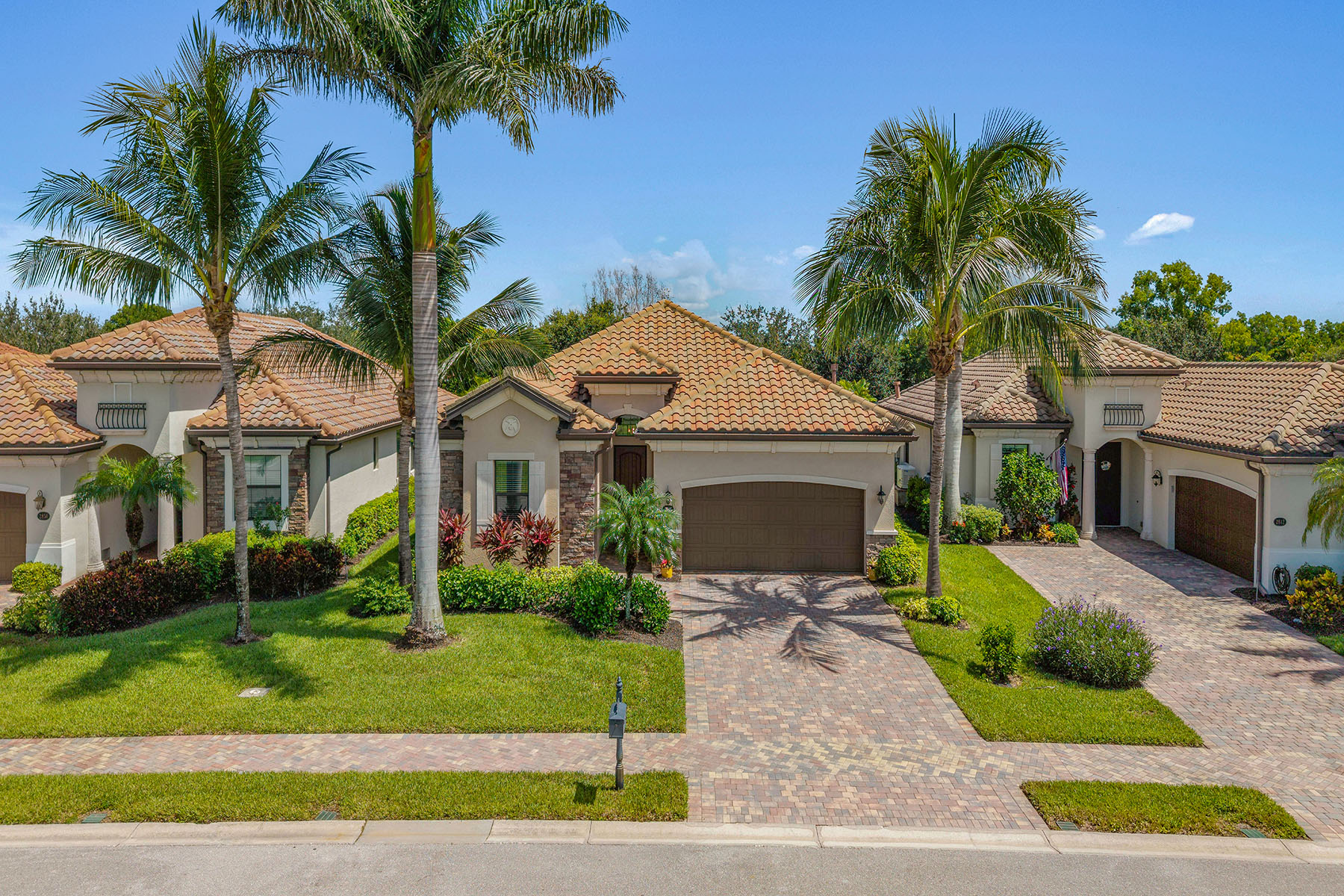 2846 Aviamar Circle