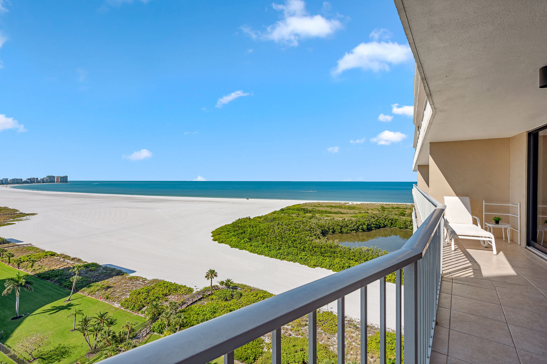 380 Seaview Court , 1607