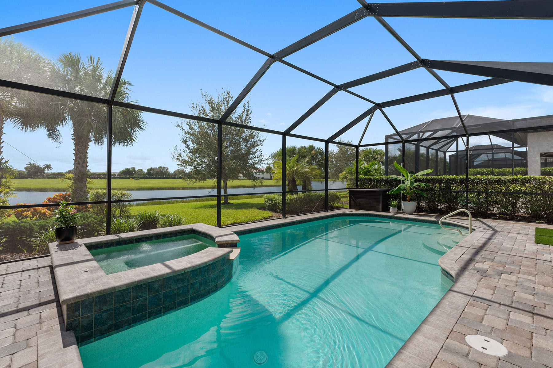 2768 Amaranda Court