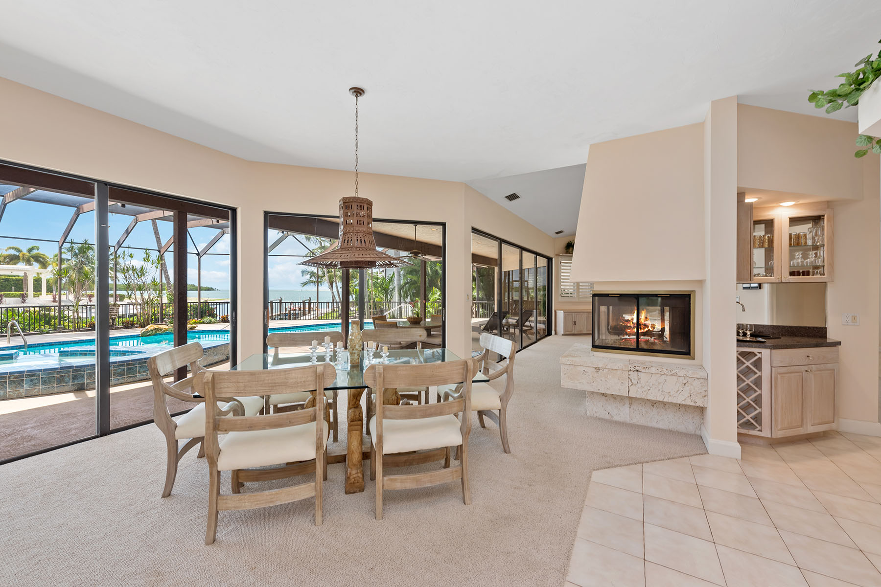 1535 Caxambas Court