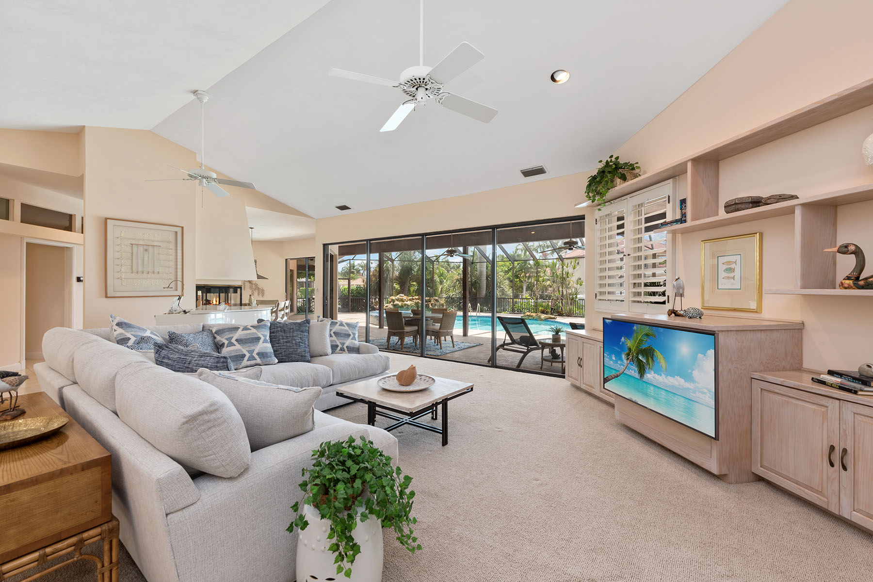 1535 Caxambas Court