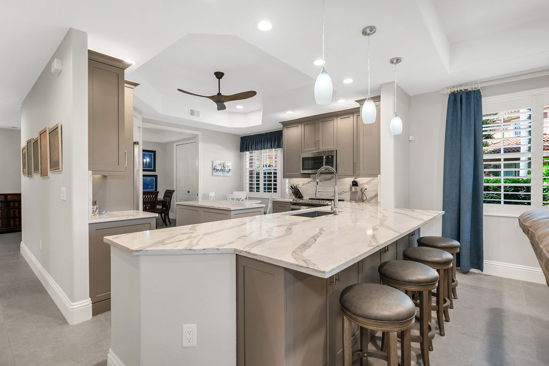 6433 Legacy Circle , 1301
