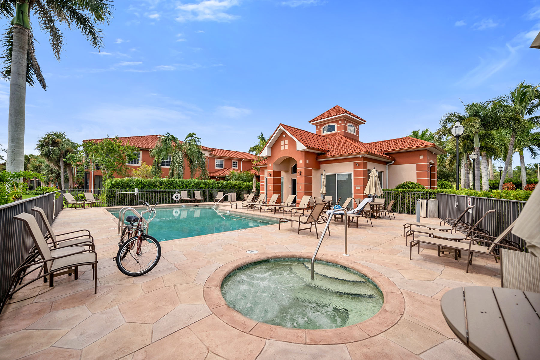 6433 Legacy Circle , 1301