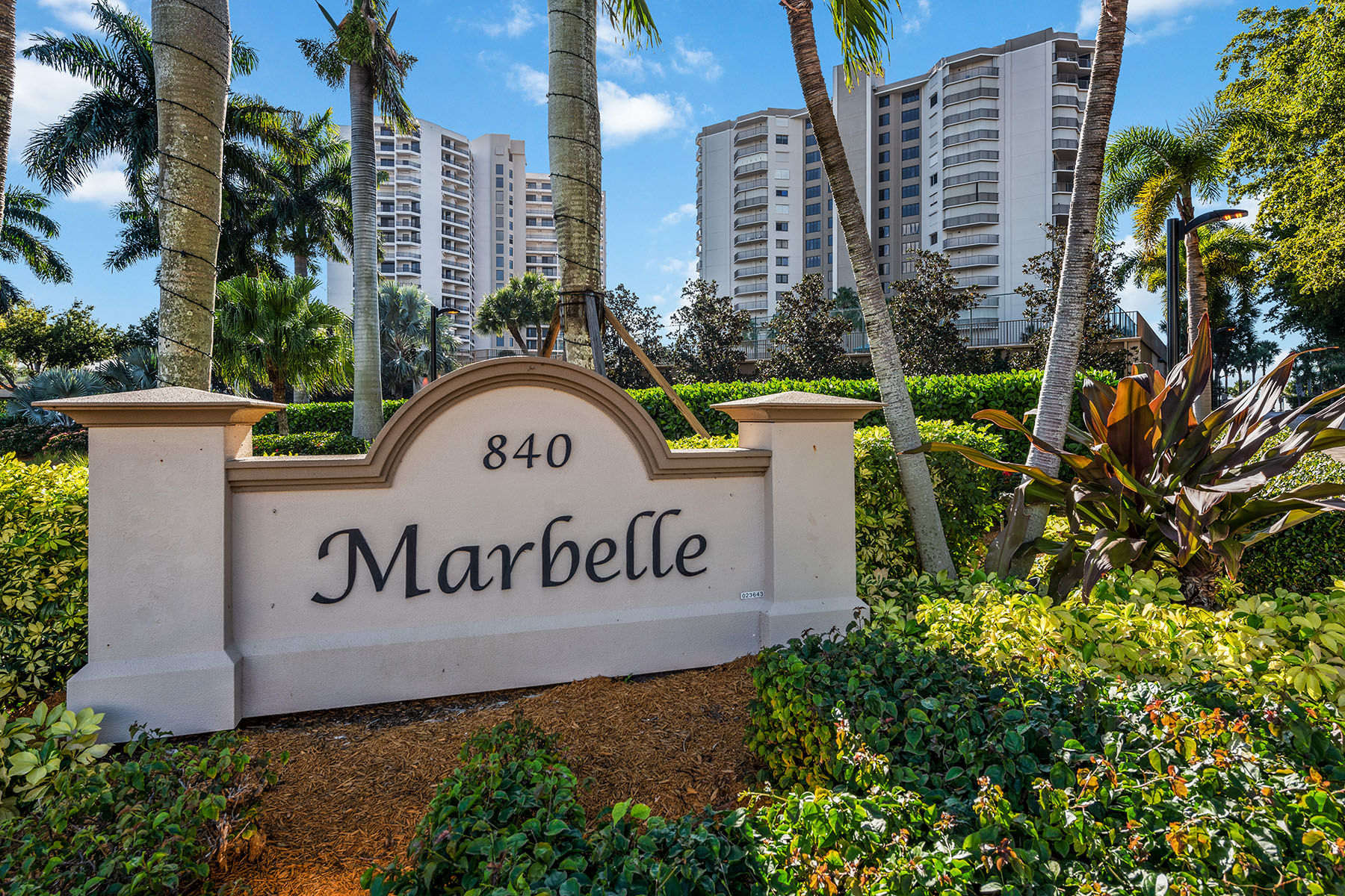 840 S Collier Boulevard , 1805