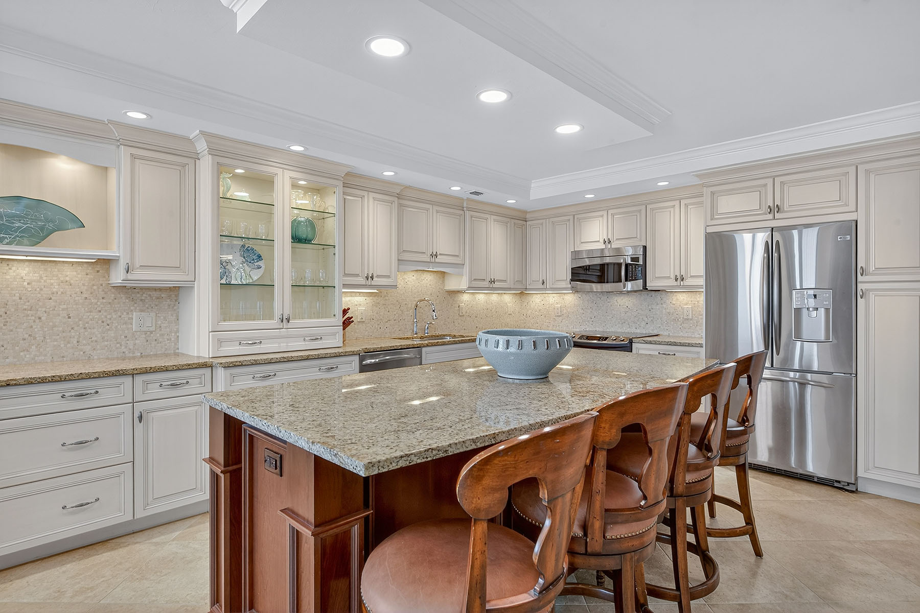 840 S Collier Boulevard , 1805