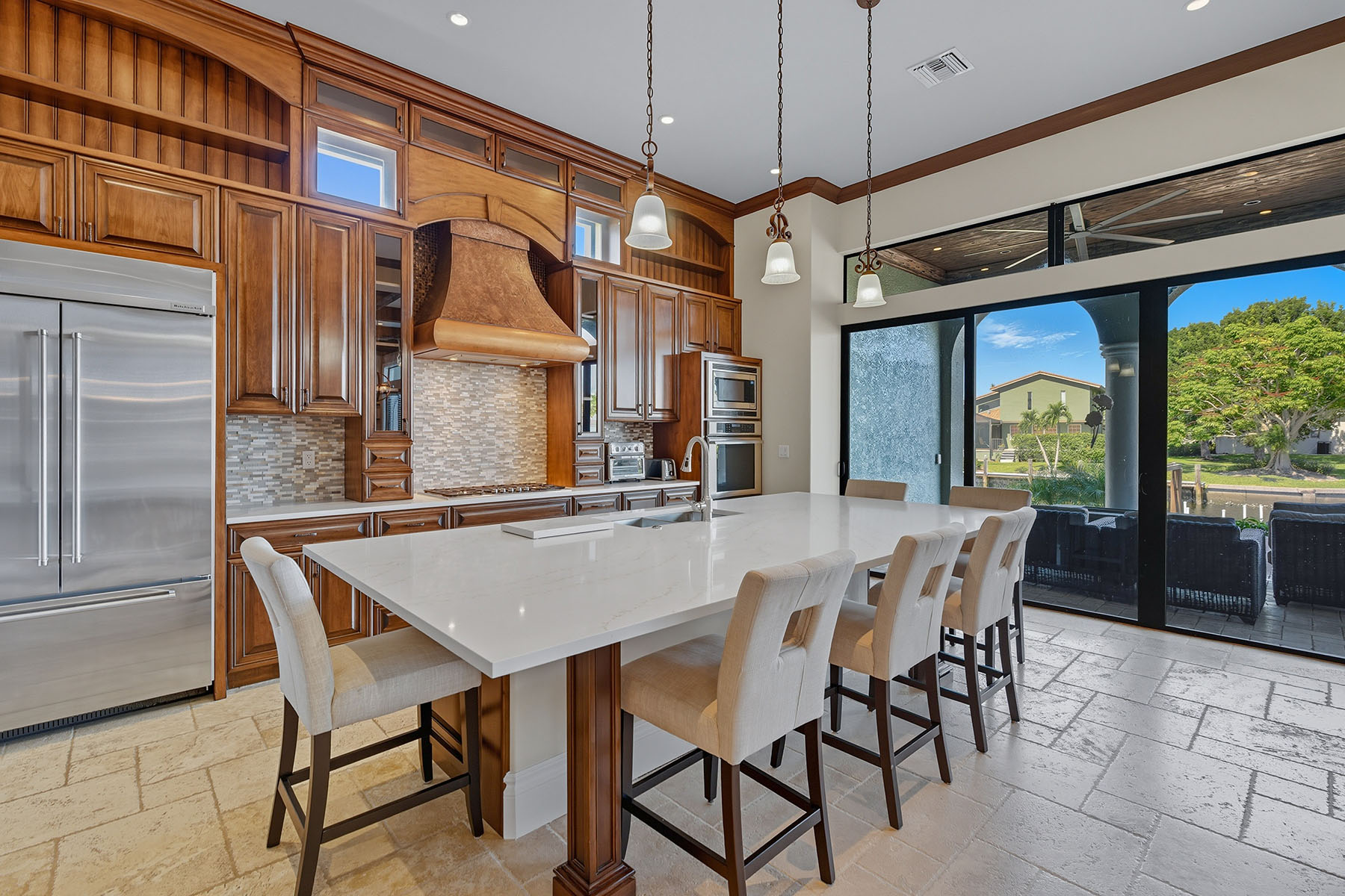 1850 Apataki Court