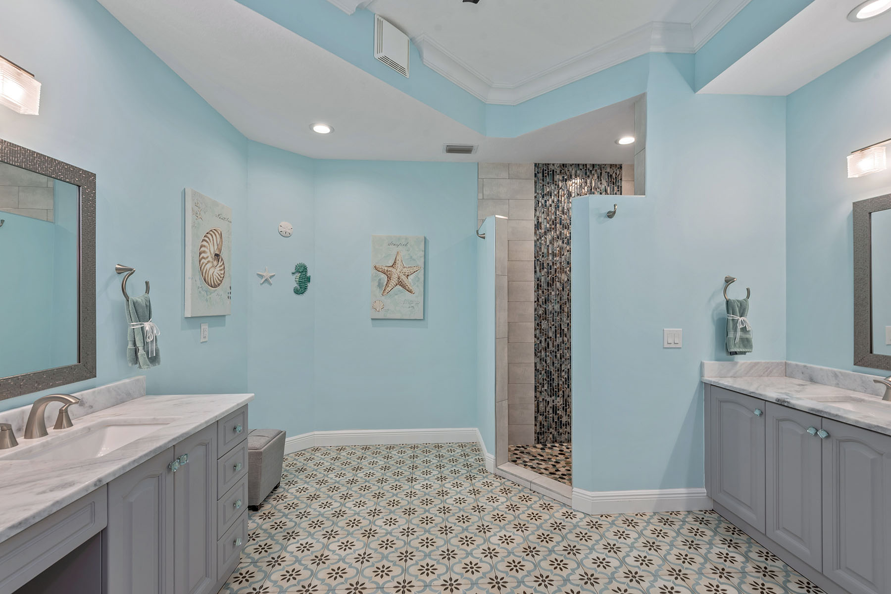 9134 Cherry Oaks Lane , 102