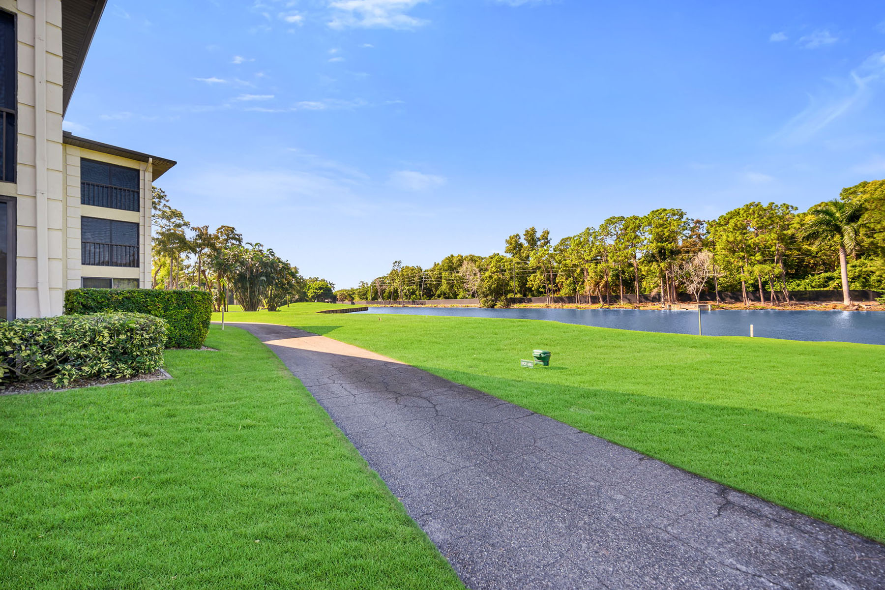 228 Fox Glen Drive , 3204
