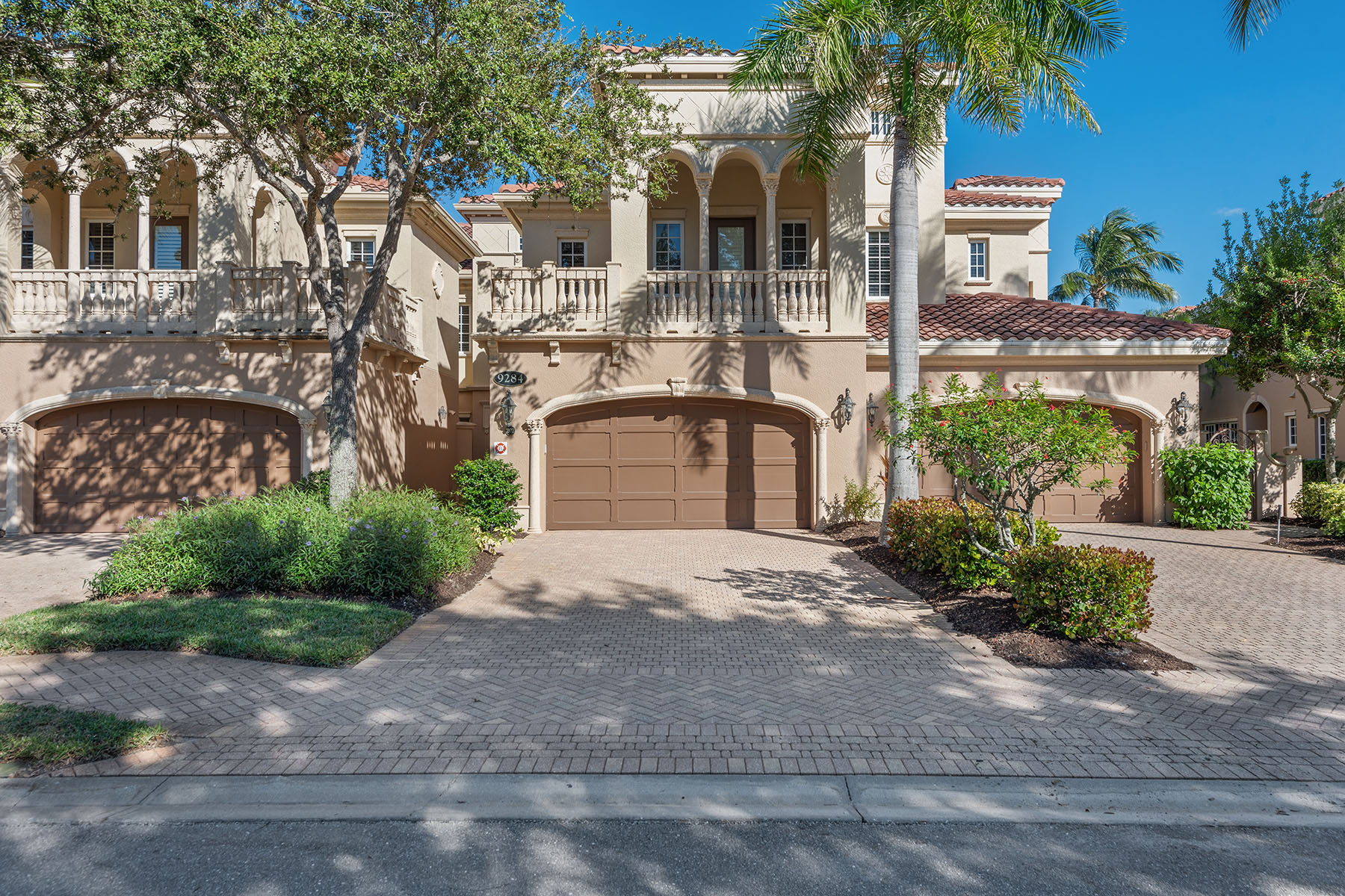 9284 Menaggio Court , 202
