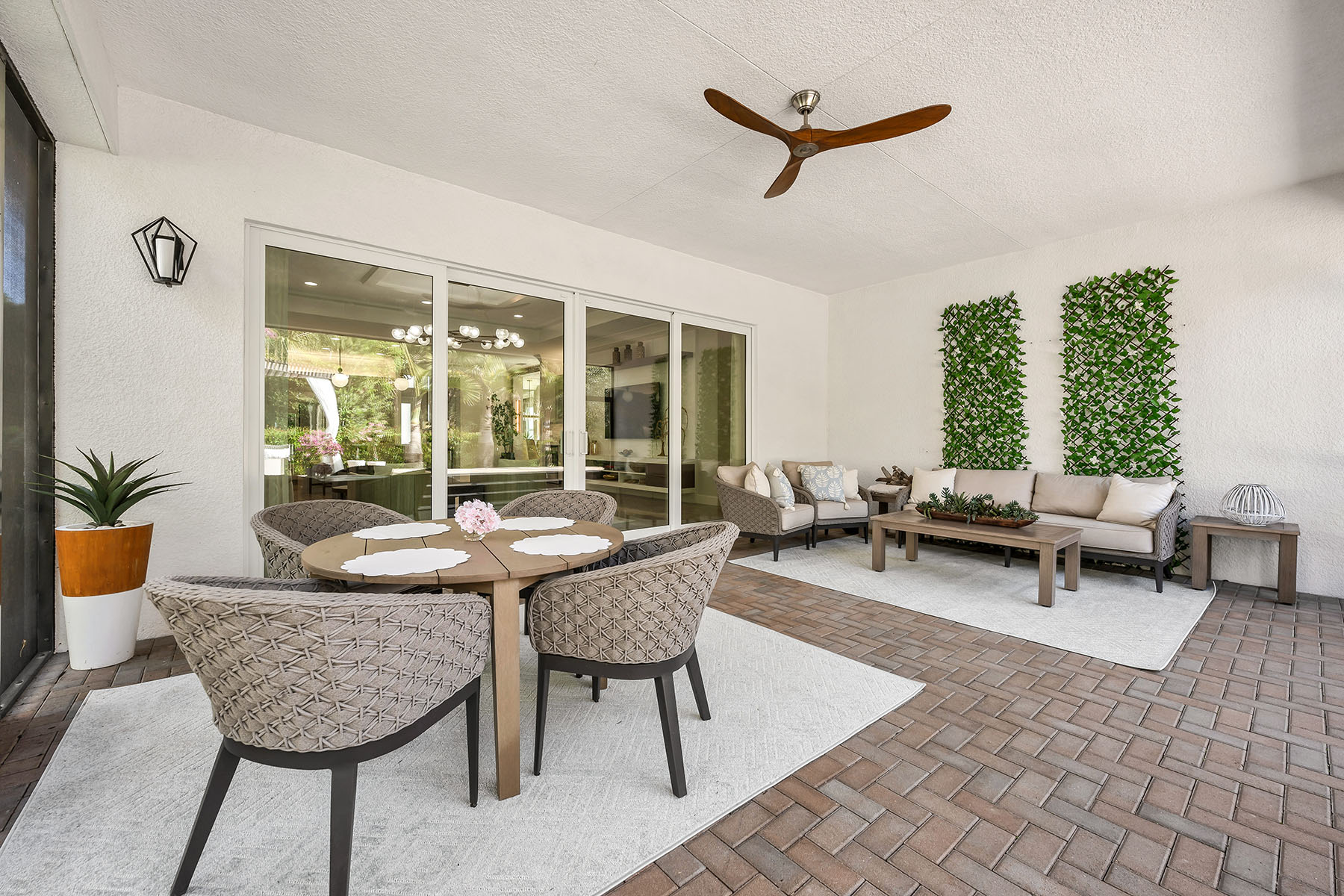 11241 Daphne Court