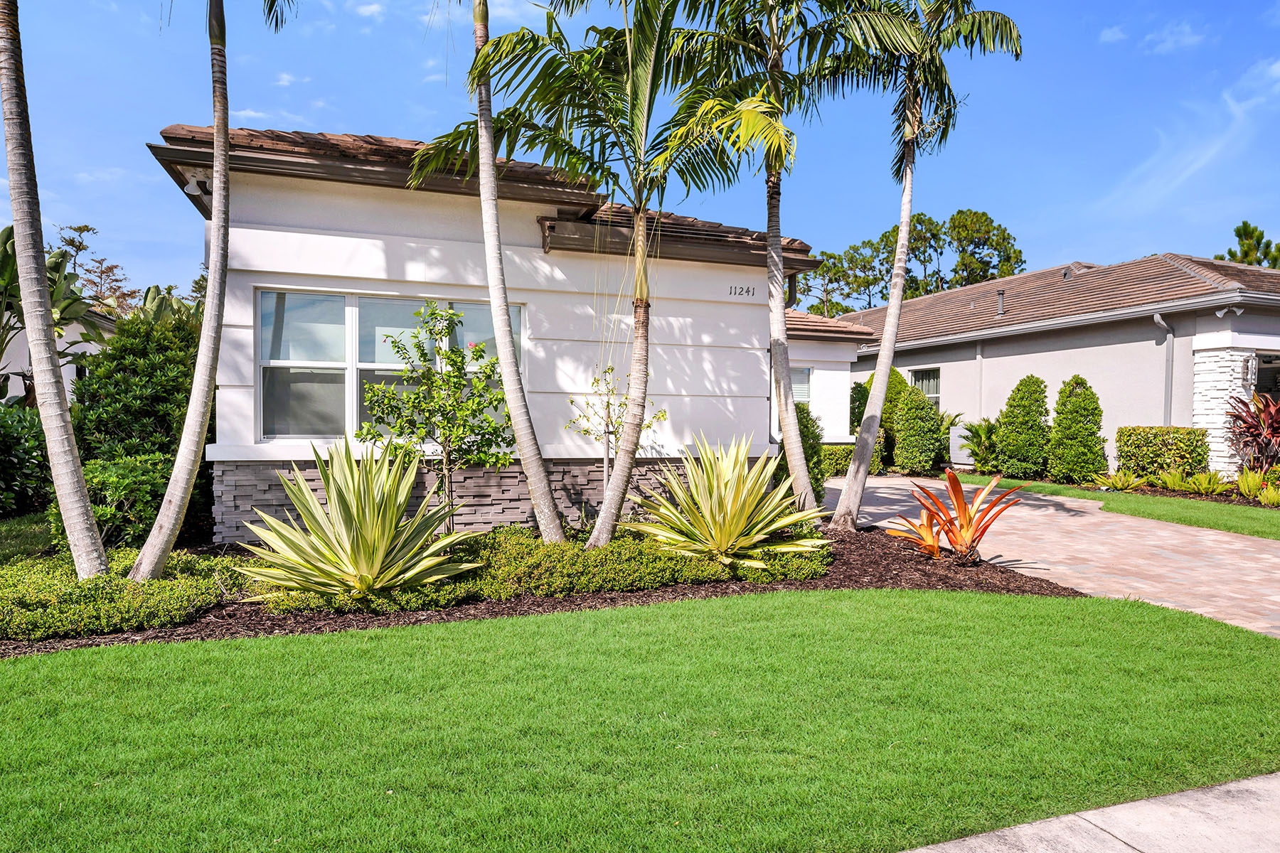 11241 Daphne Court