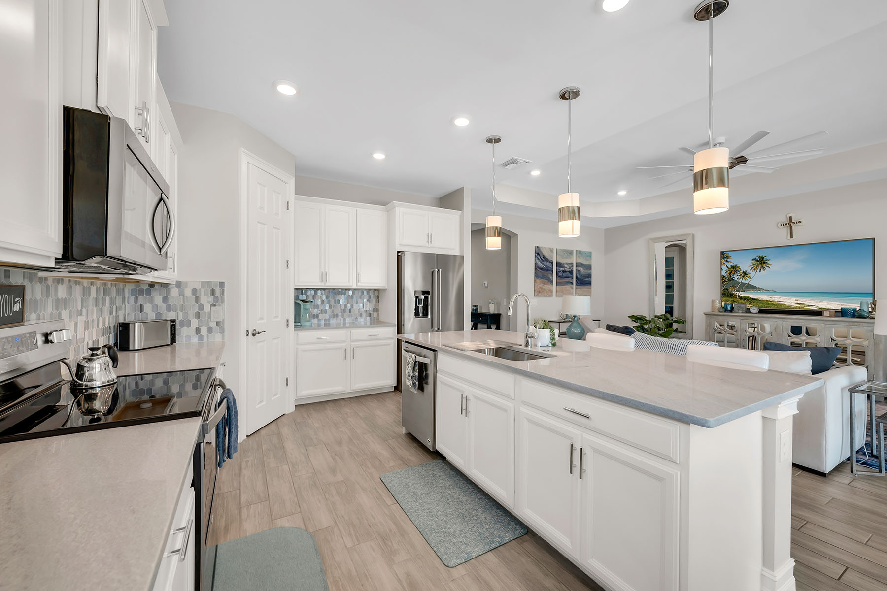 18718 Lake Hammock Drive
