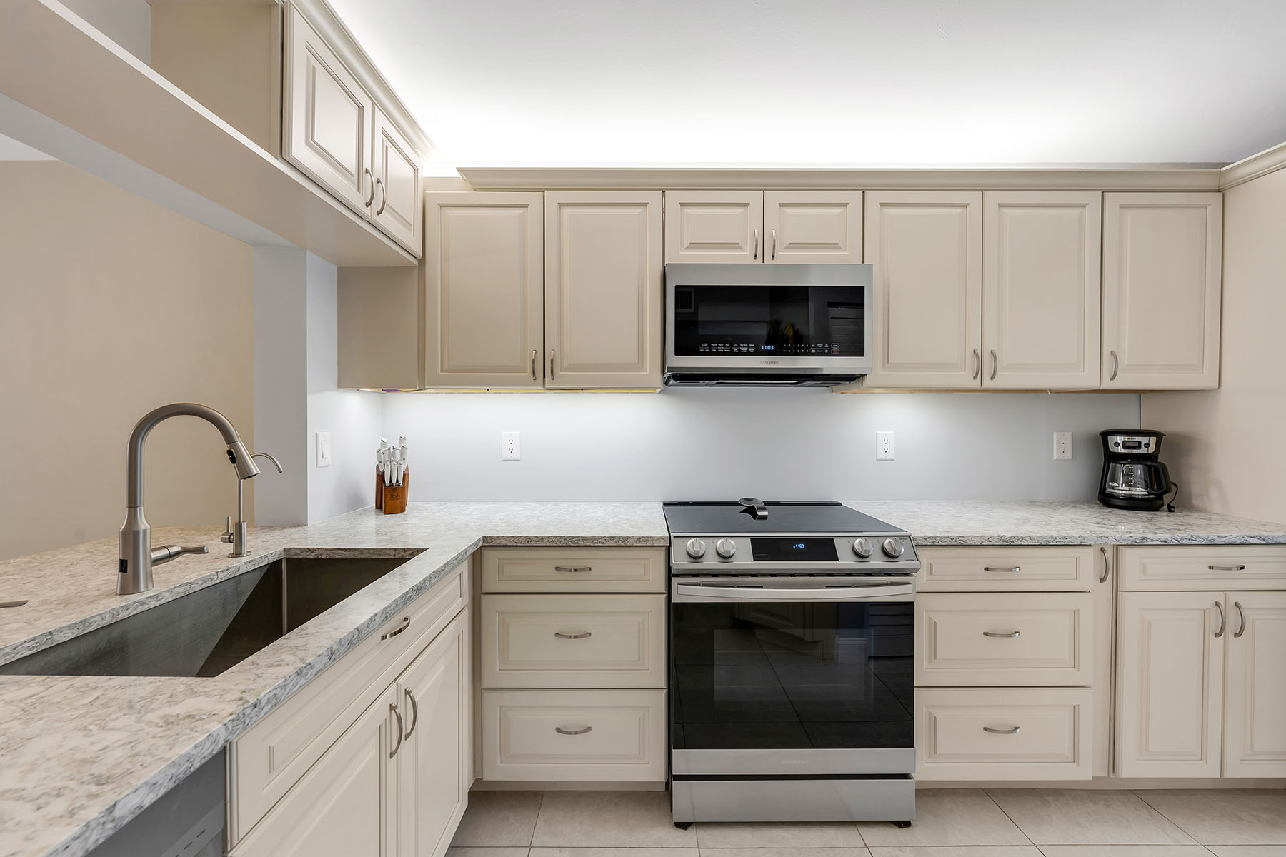 236 Pebble Beach Circle , A102