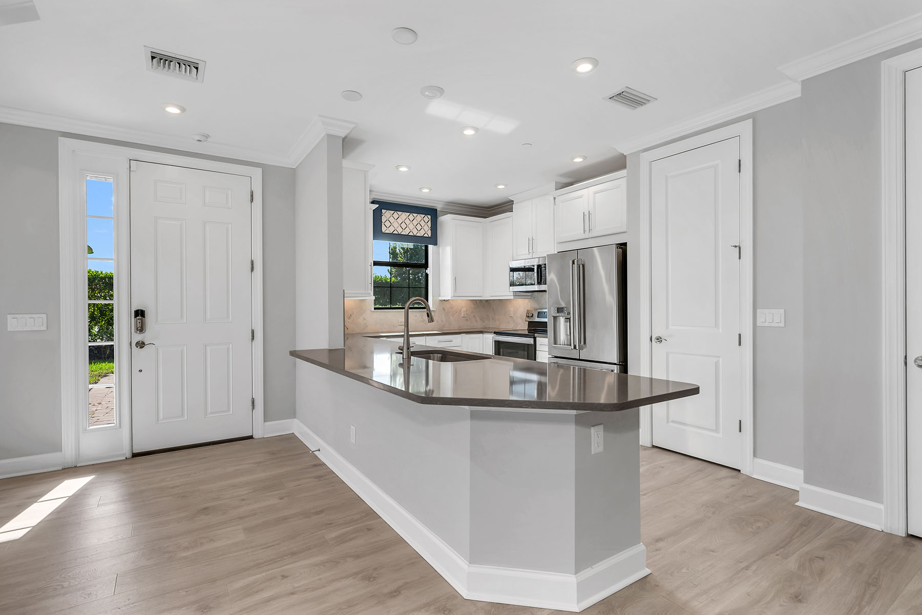 15256 Zeno Way , 104