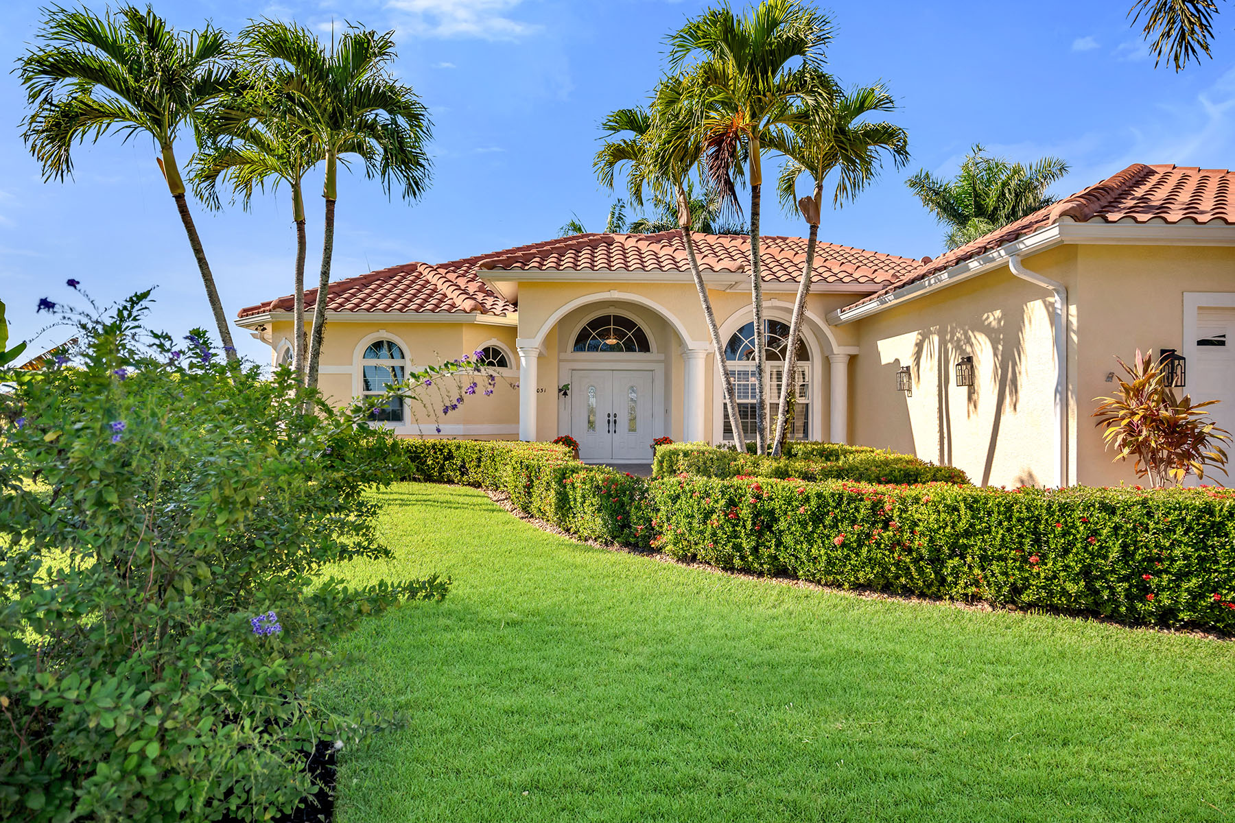 18031 Royal Tree Parkway