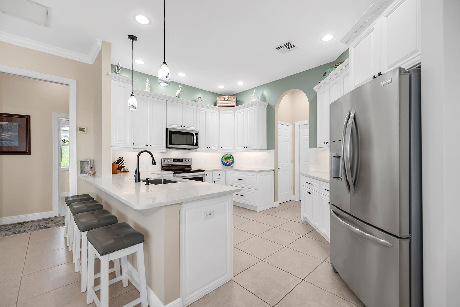 18031 Royal Tree Parkway