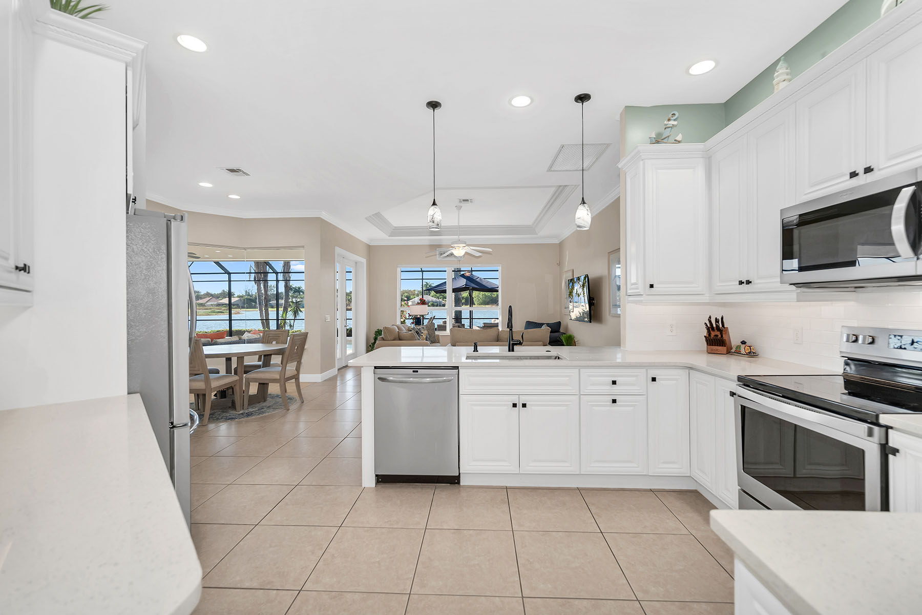 18031 Royal Tree Parkway