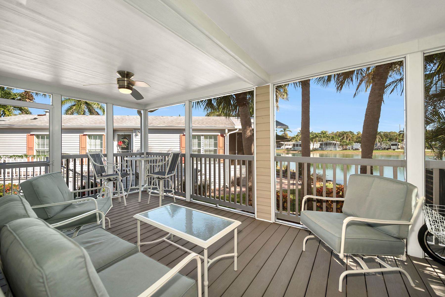 1113 Diamond Lake Circle