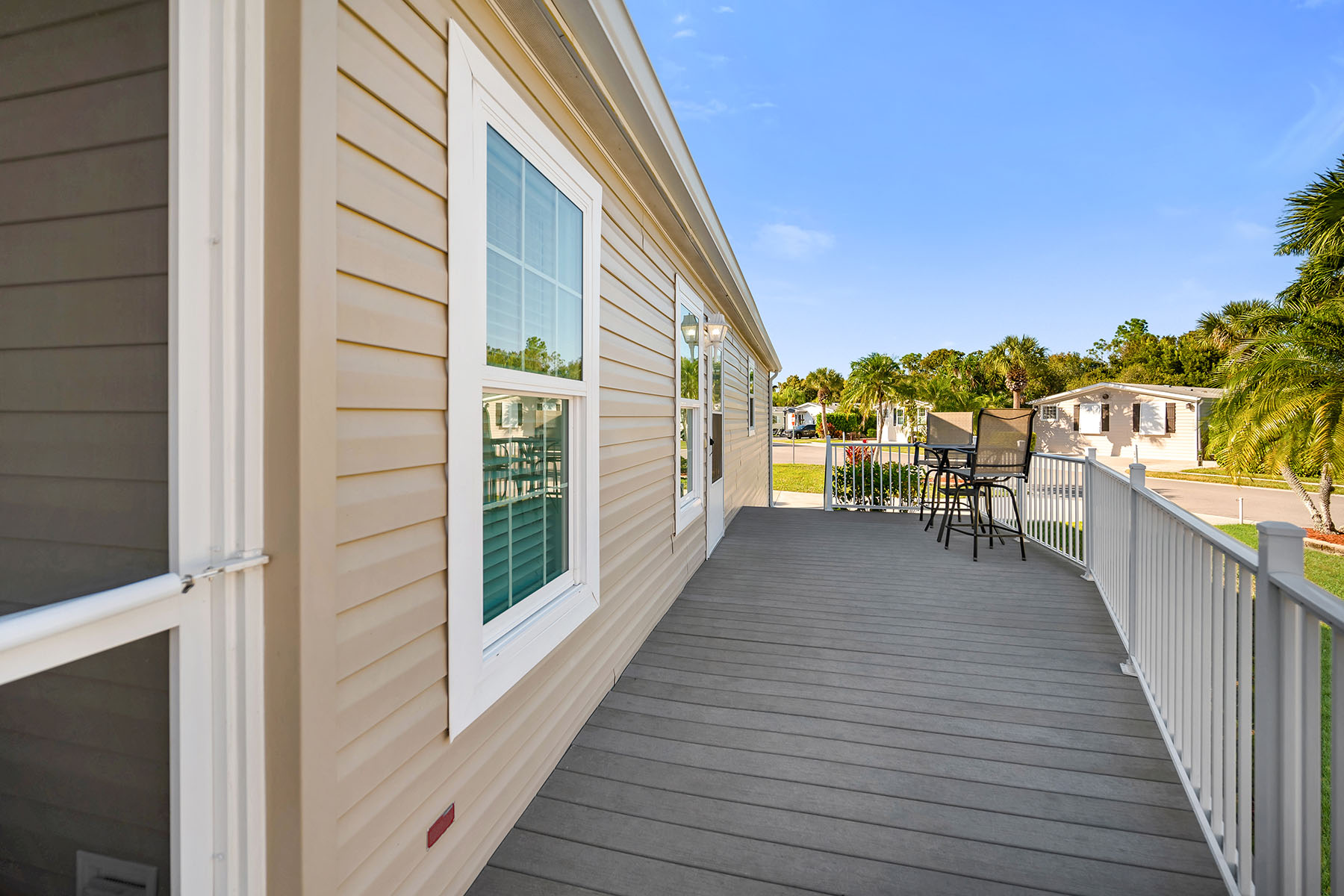1113 Diamond Lake Circle