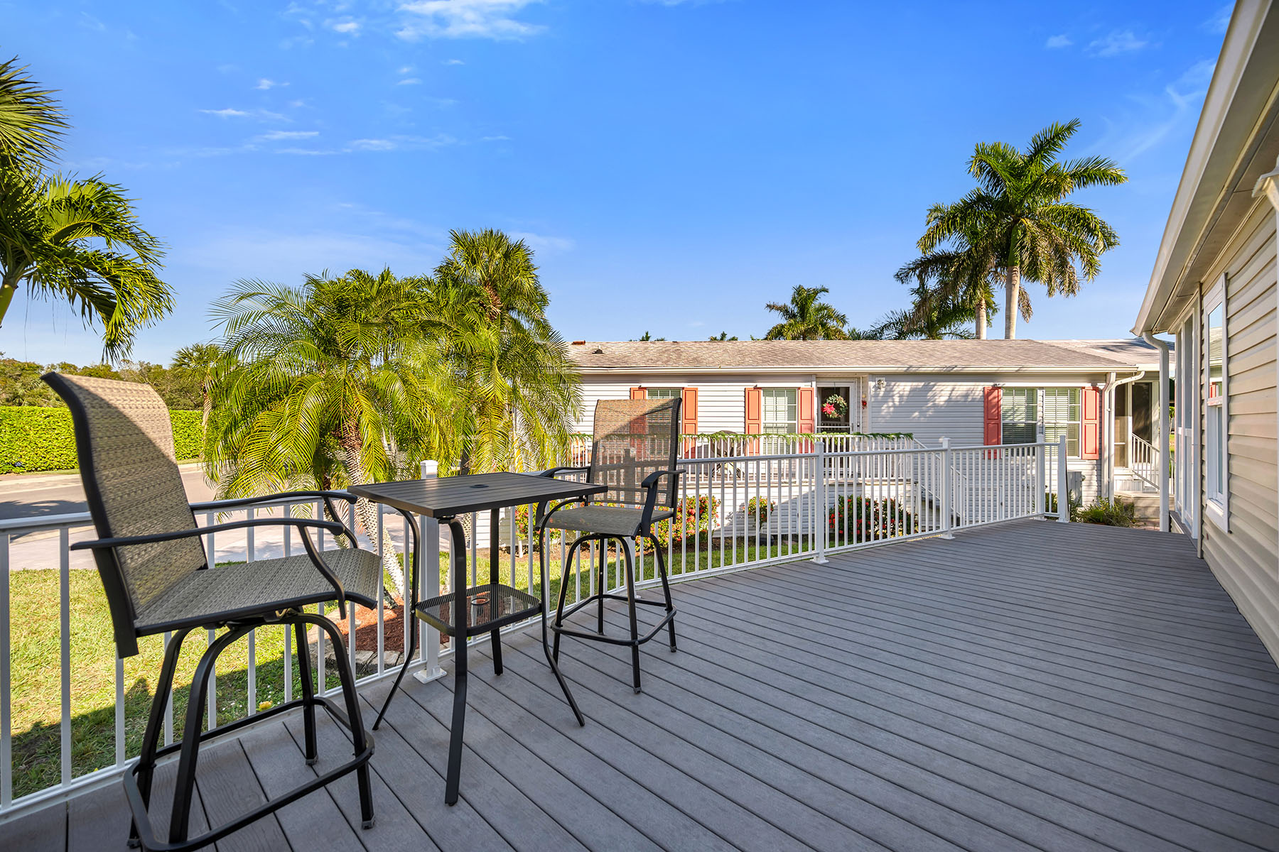 1113 Diamond Lake Circle