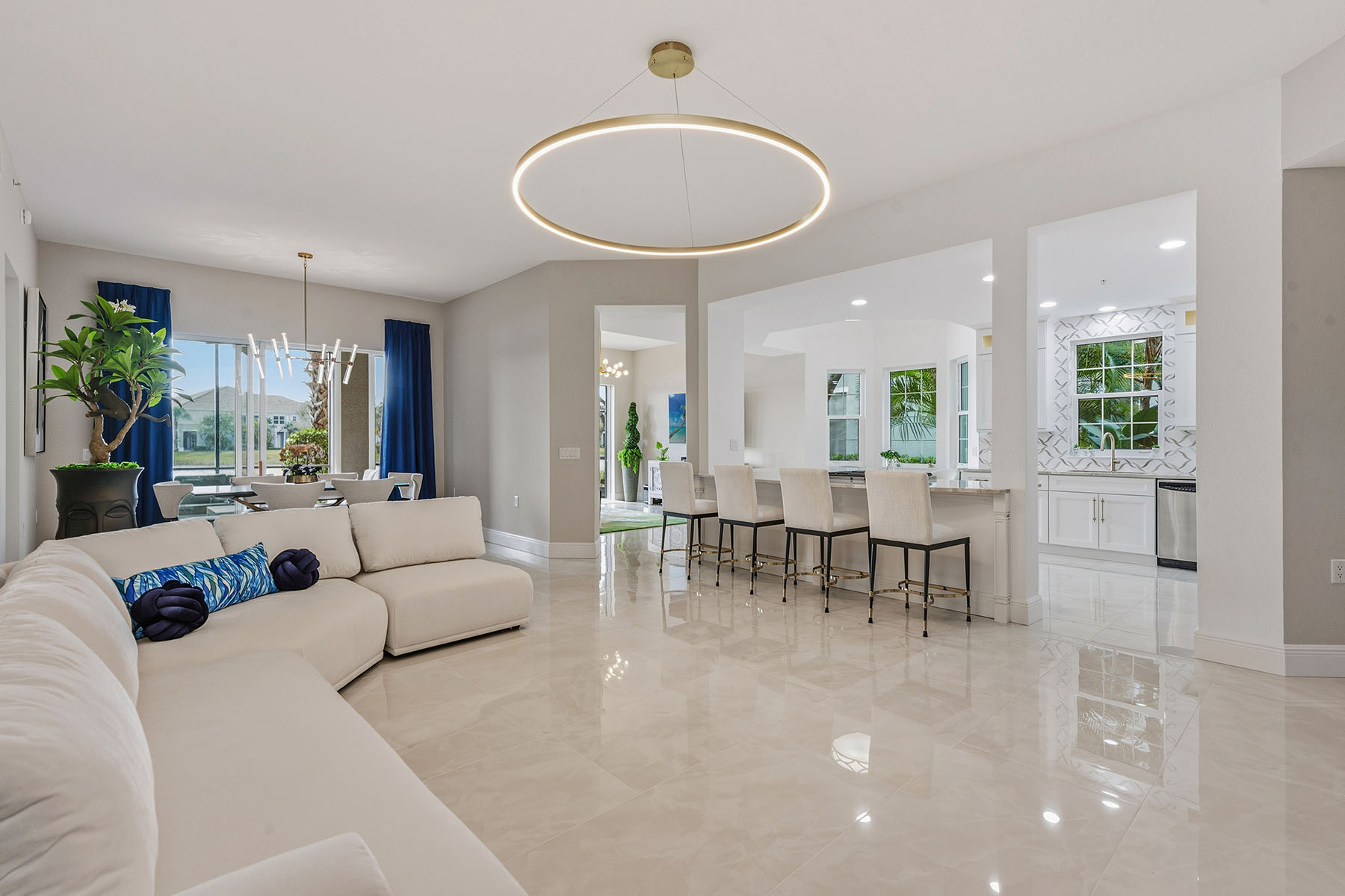 9234 Tesoro Lane , 104