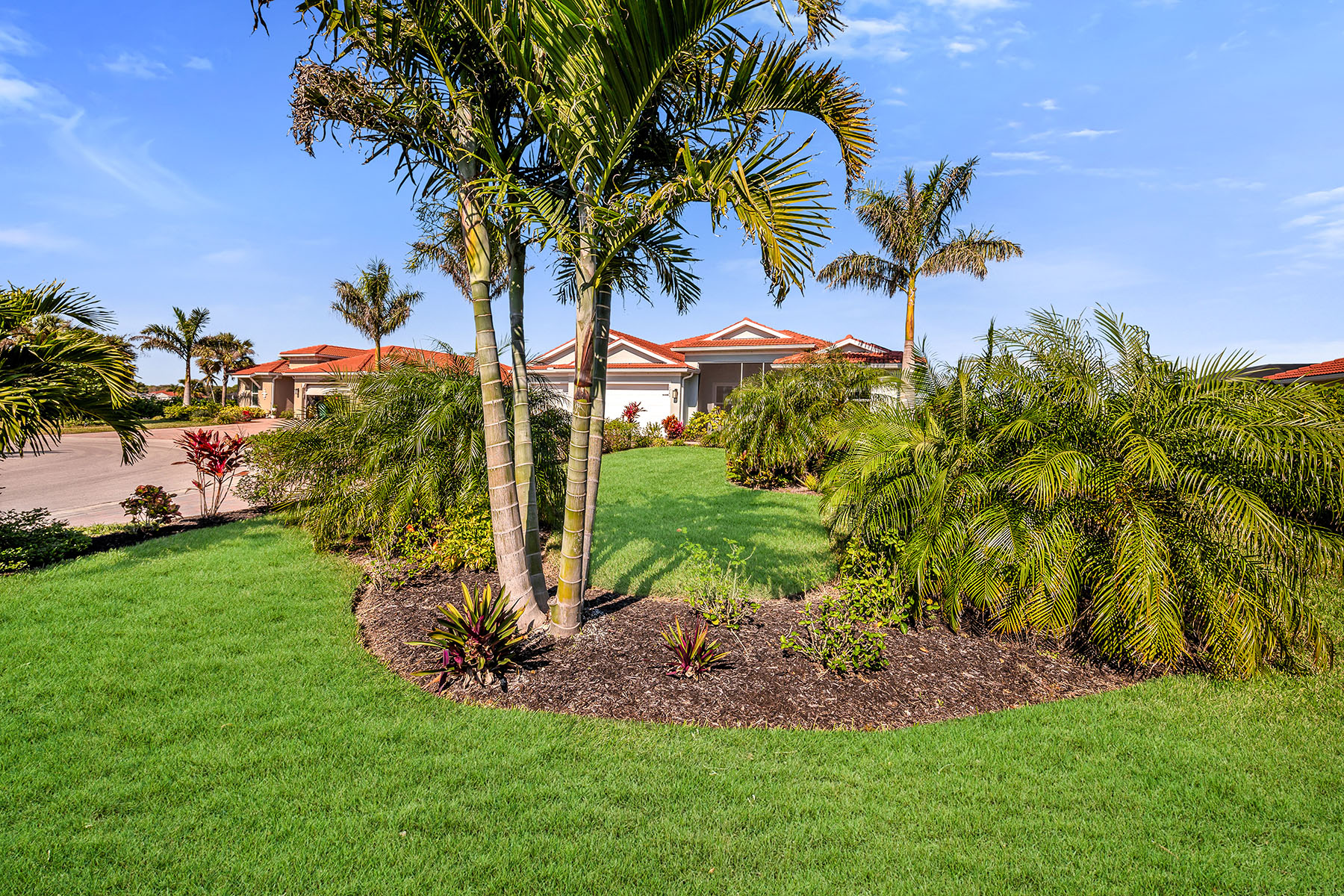 18763 Lake Hammock Drive