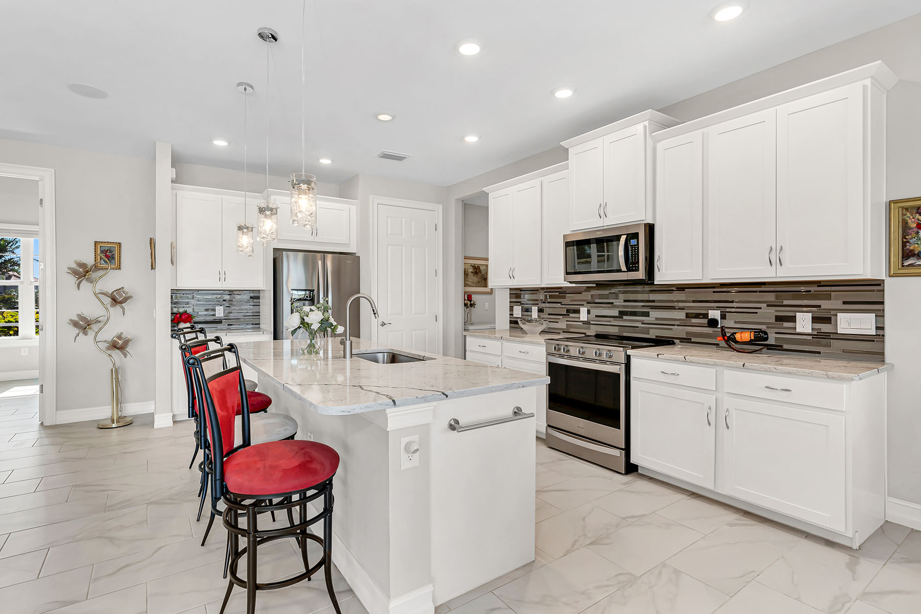 18763 Lake Hammock Drive
