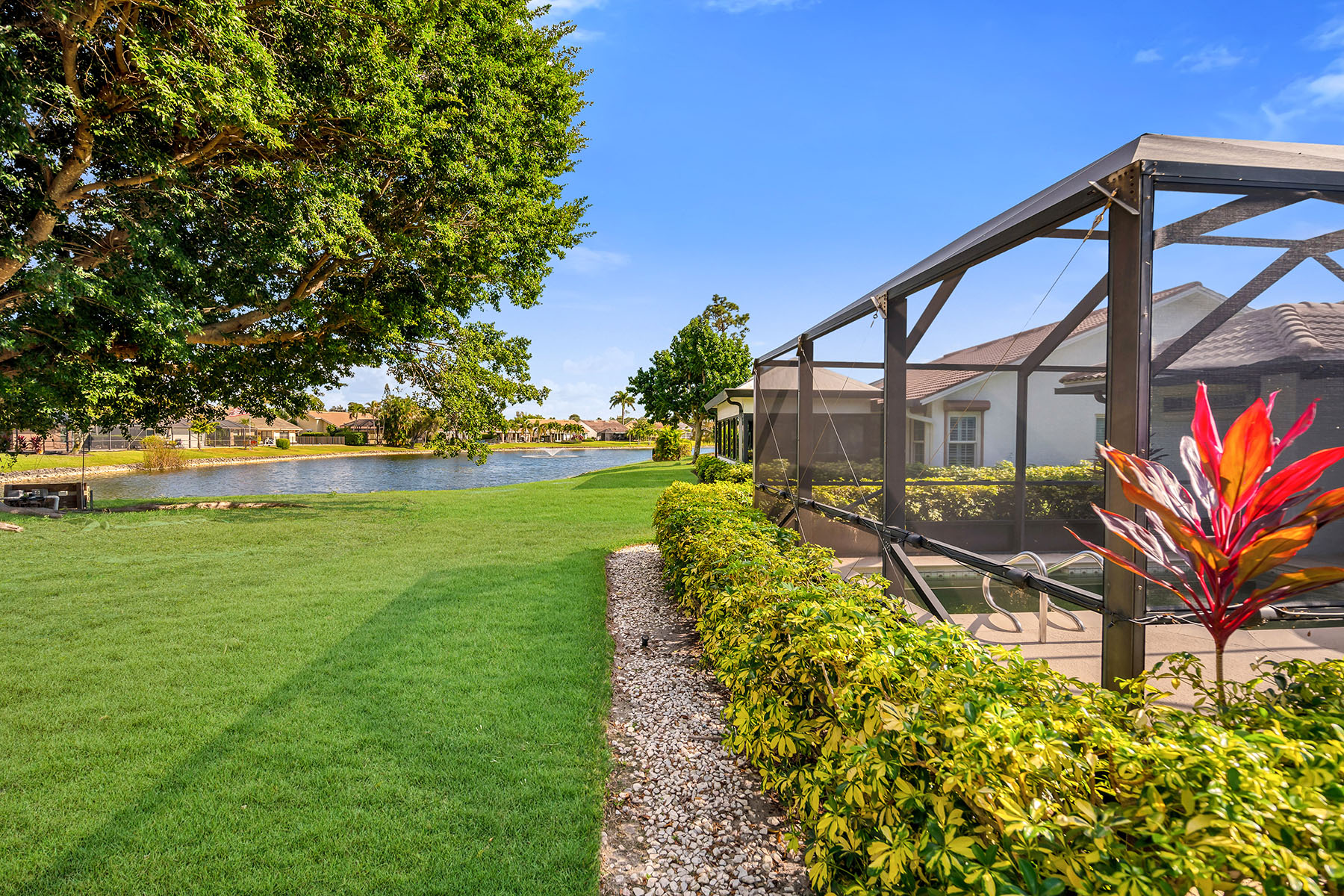 203 Kings Way