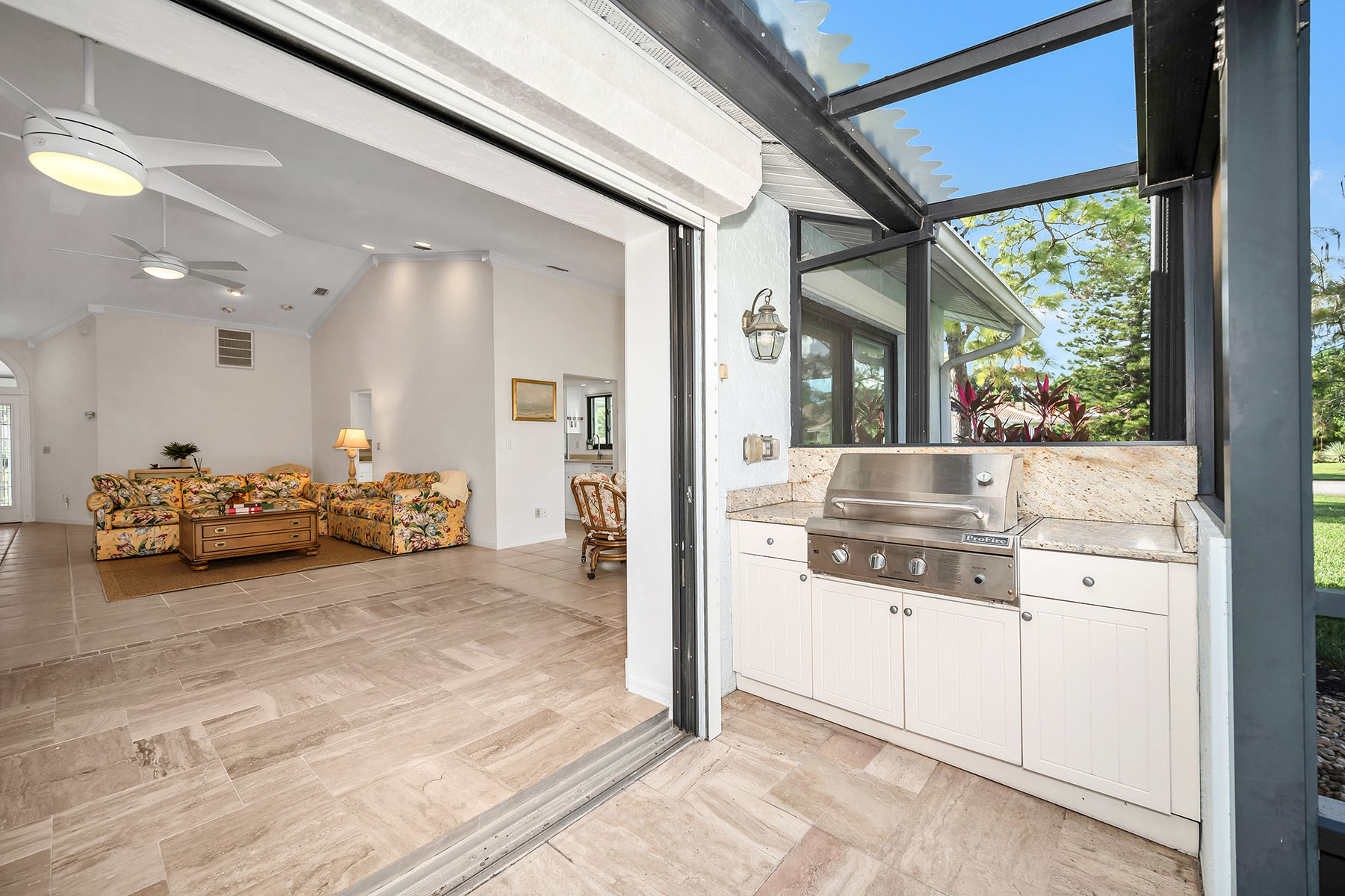203 Kings Way