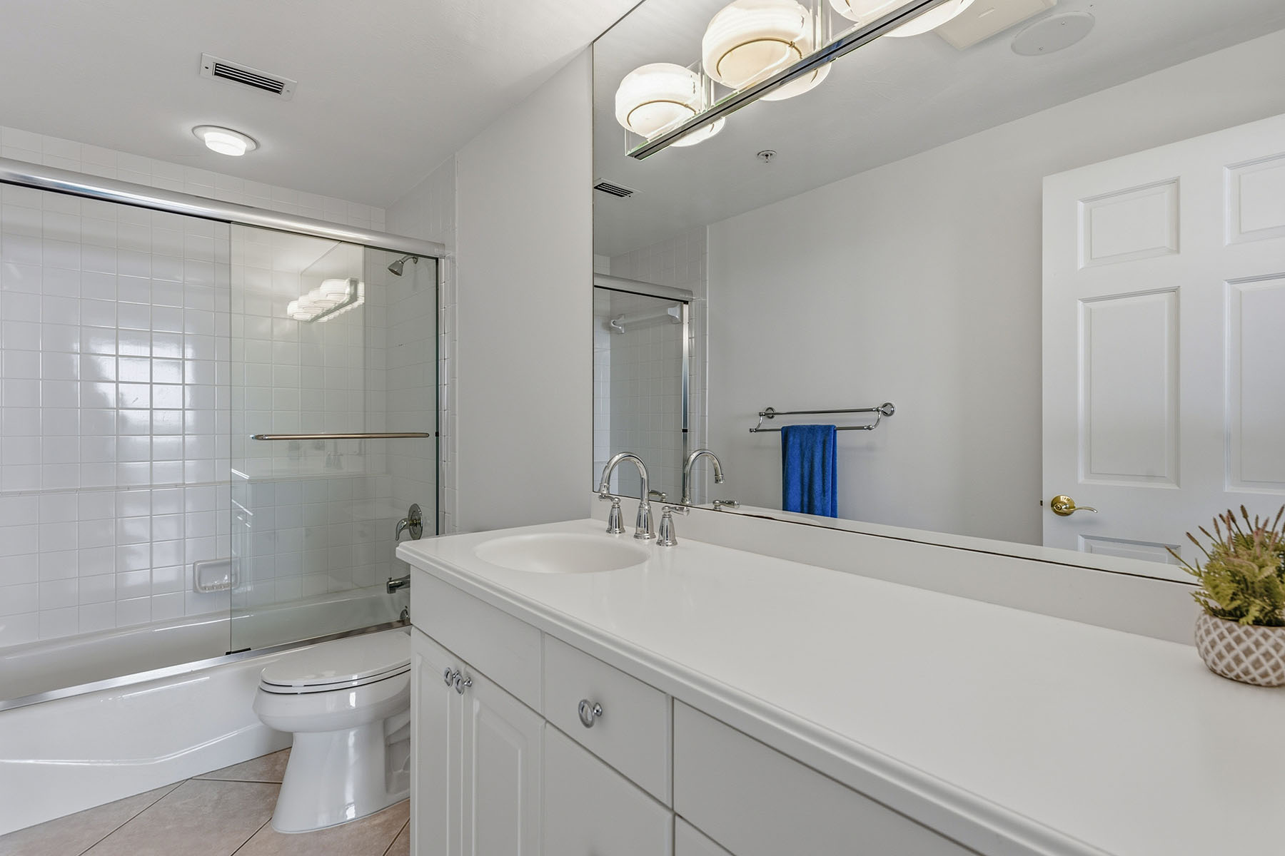 60 Seagate Drive , 1606