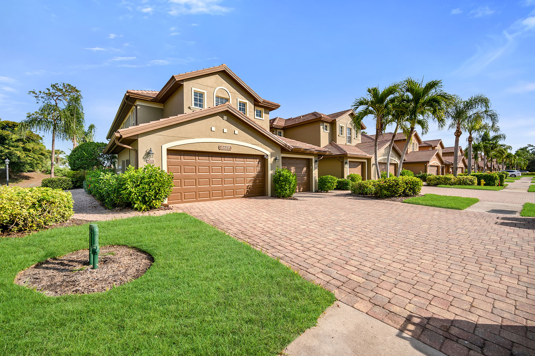 6689 Alden Woods Circle , 201
