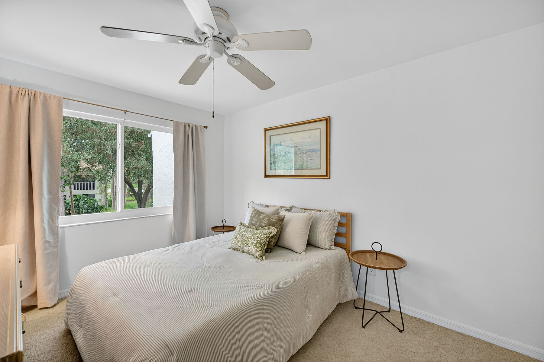 3136 Kings Lake Boulevard , 7546