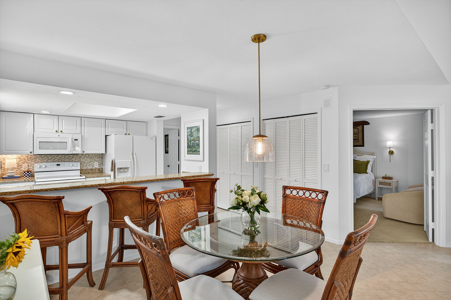 3136 Kings Lake Boulevard , 7546