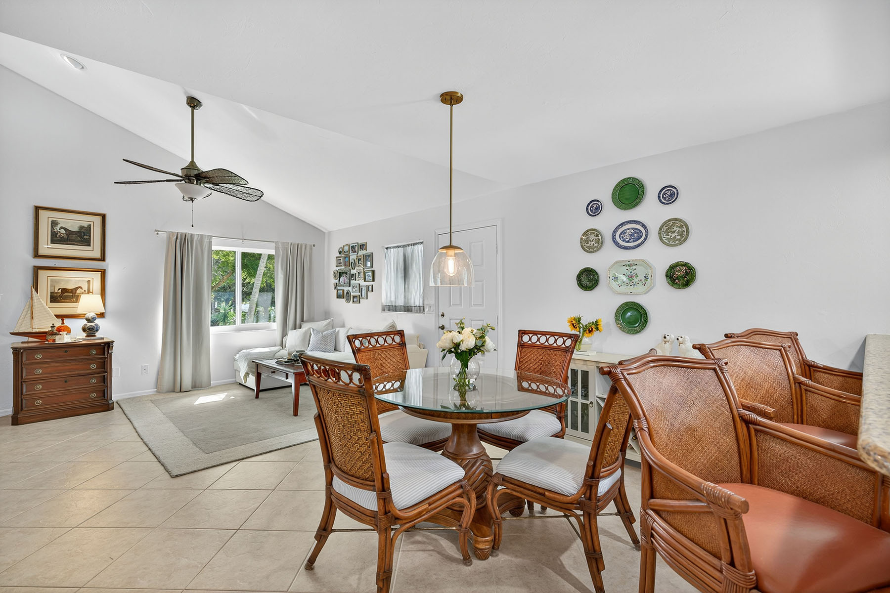 3136 Kings Lake Boulevard , 7546