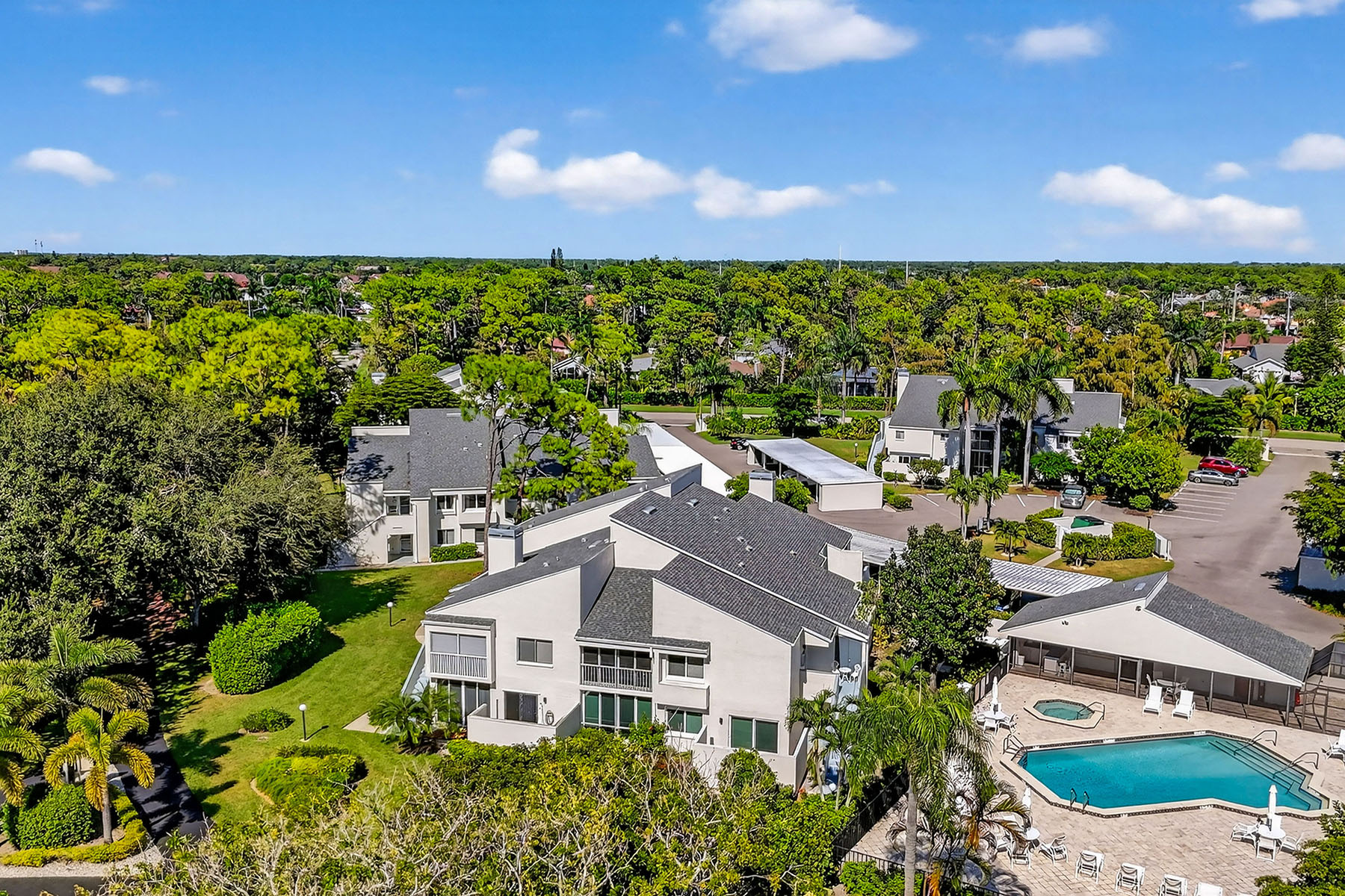 3136 Kings Lake Boulevard , 7546