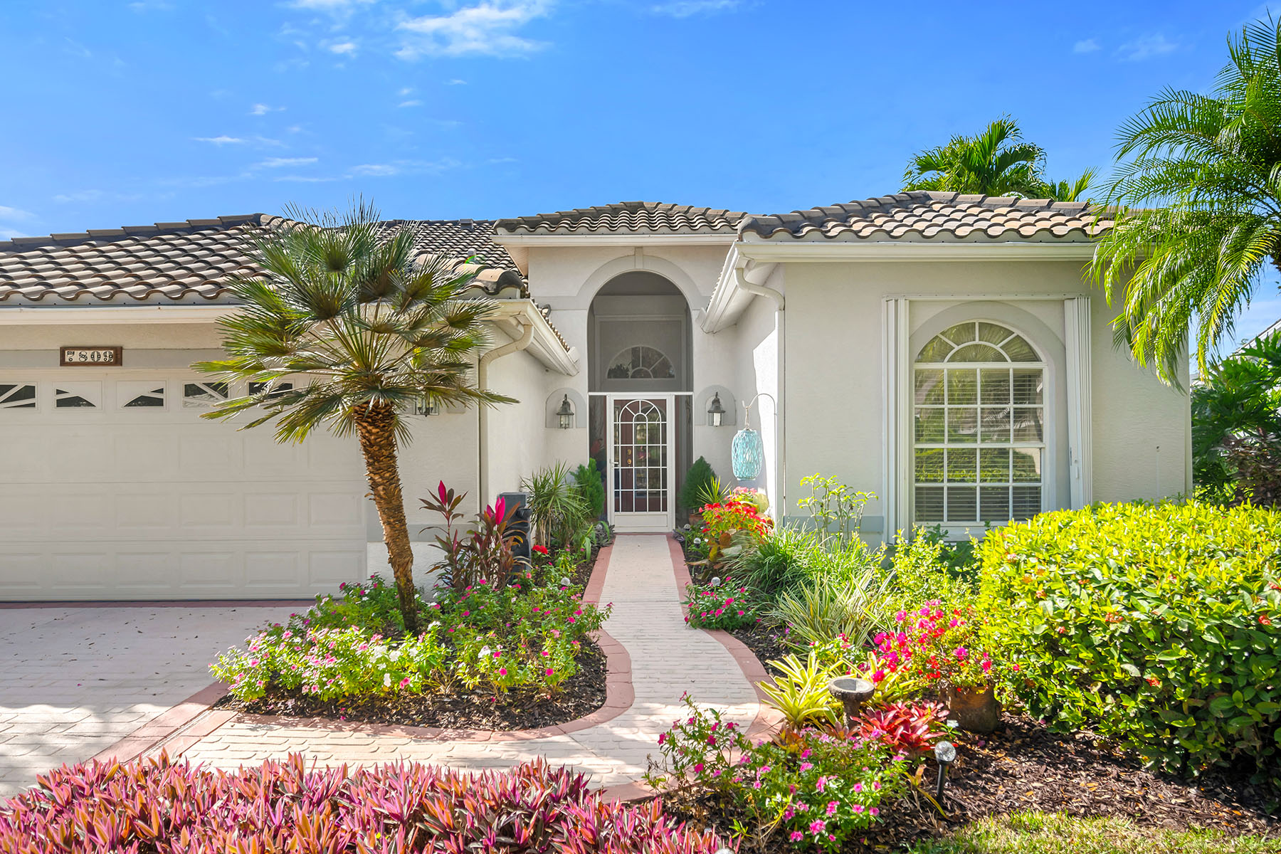 7809 Naples Heritage Drive