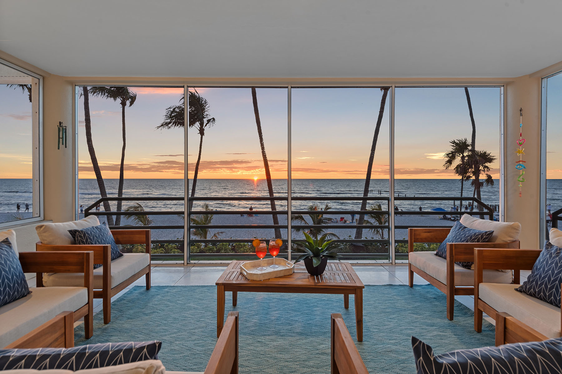 30 3rd Avenue S, Naples, FL